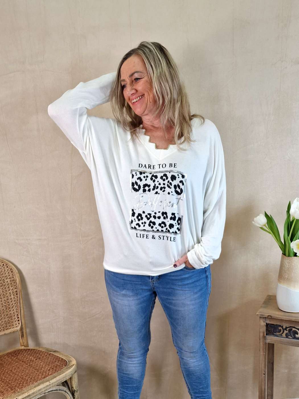 LONGSLEEVE SHIRT DARE TO BE DIFFERENT CREME 34-42/44 Made in Italy Langarm Pullover Oversize LONGSLEEVE SHIRT DARE TO BE DIFFERENT CREME 34-42/44 Made in Italy Langarm Pullover Oversize