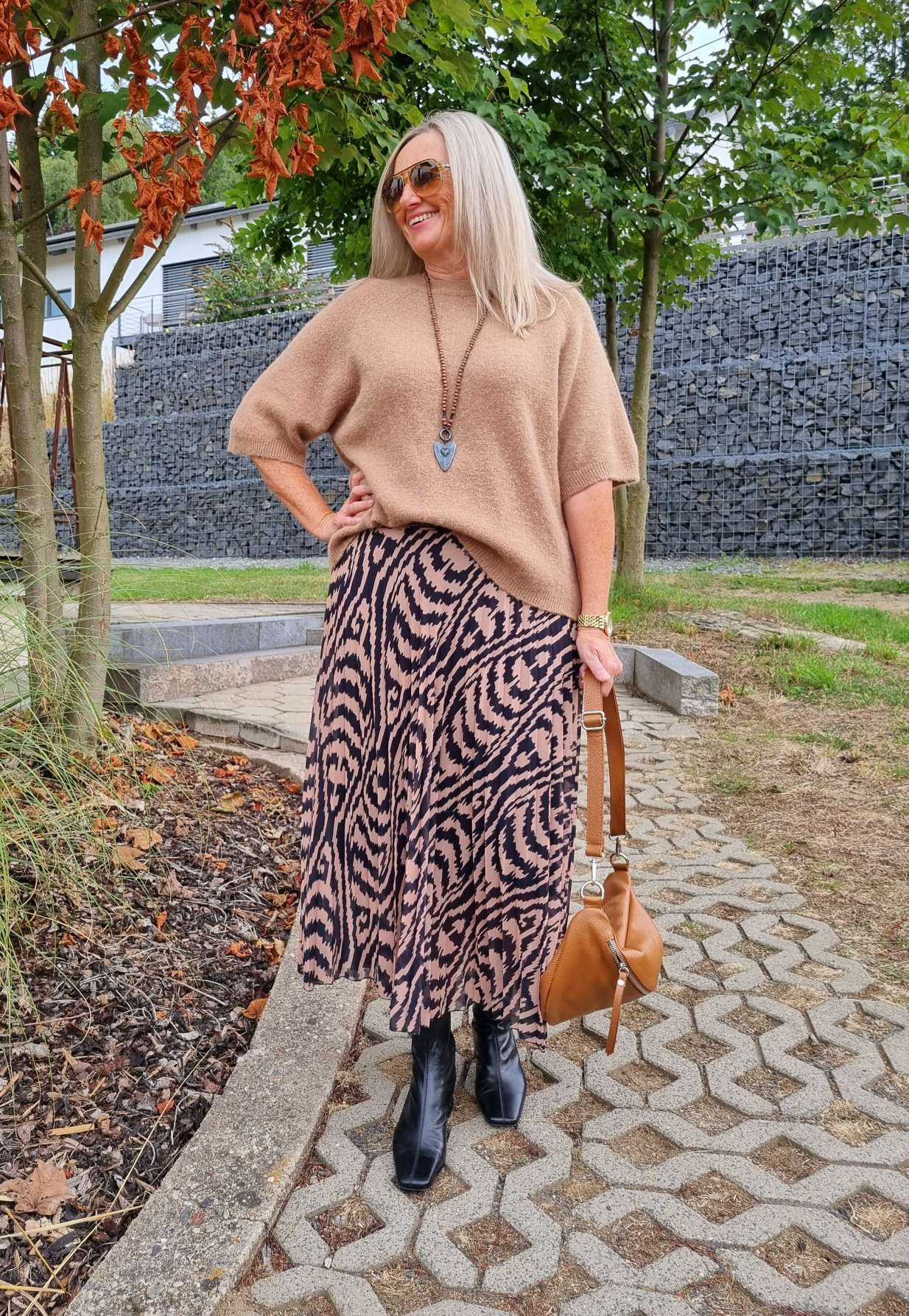 KURZARM PULLOVER ZITA CAMEL 34-42 Made in Italy edler Strickpullover Knit Sweater KURZARM PULLOVER ZITA CAMEL 34-42 Made in Italy edler Strickpullover Knit Sweater