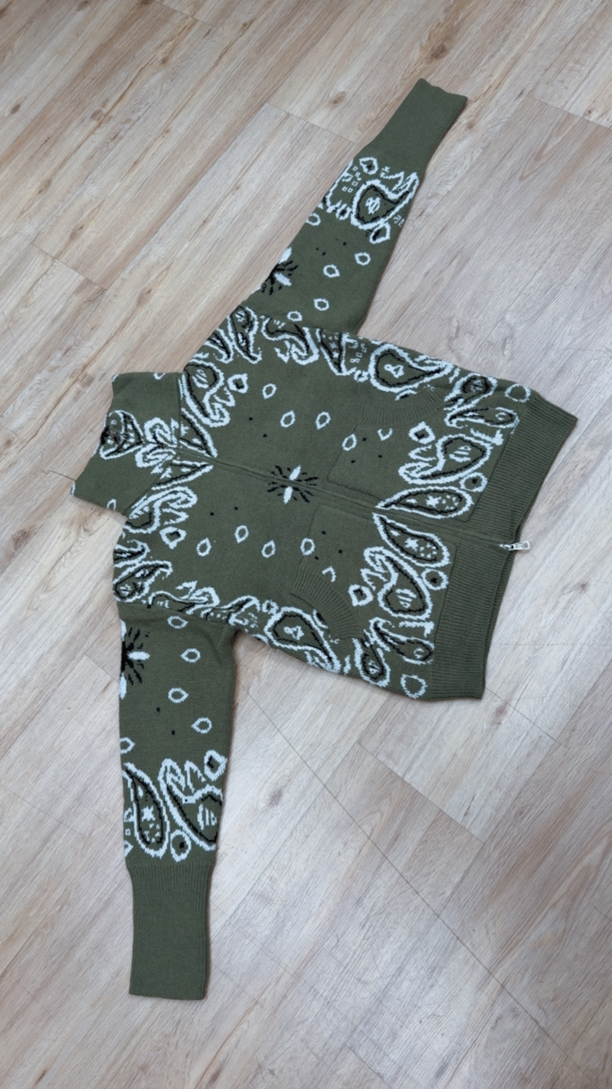 Zipper-Strickjacke mit Paisley-Muster SJ0165 I Made in Italy 34-40/42