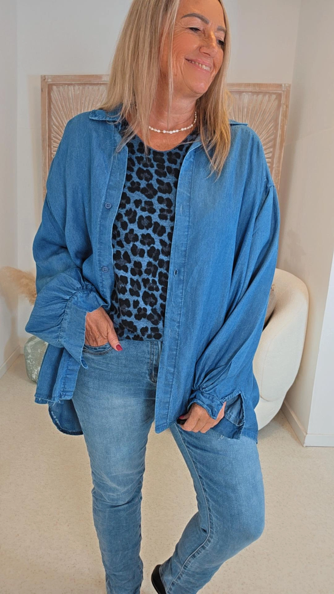 LYOCELL DENIM BLUSE MEGAN  KURZ Made in Italy 34-44 LYOCELL DENIM BLUSE MEGAN  KURZ Made in Italy 34-44