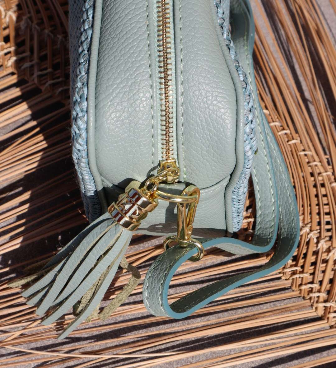 BAST CROSSBODY BAG ALESSIA MINT Leder Tasche Umhängetasche Made in Italy BAST CROSSBODY BAG ALESSIA MINT Leder Tasche Umhängetasche Made in Italy