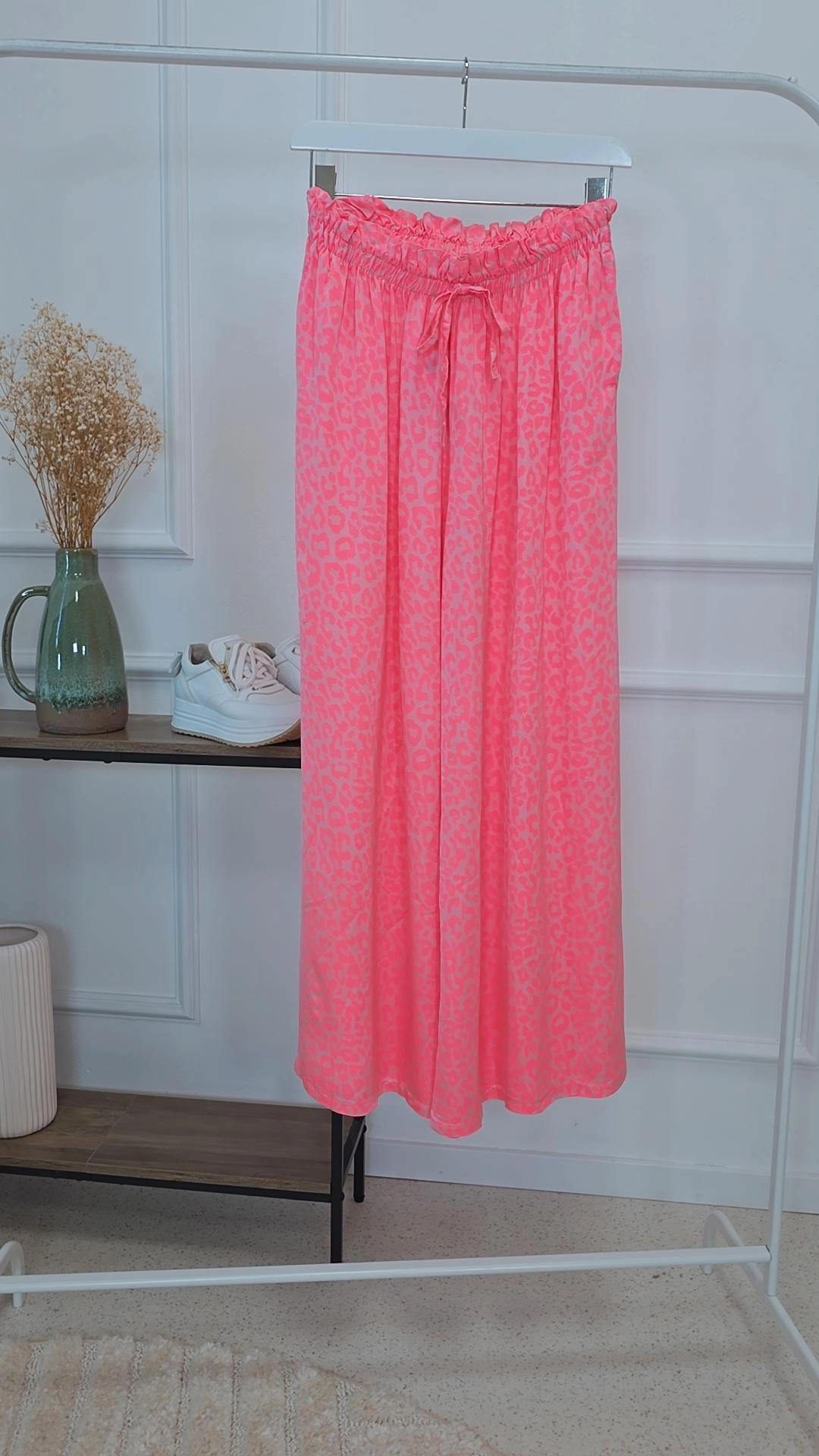 PALAZZO HOSE LANA Made in Italy 34 - 42 ACHTUNG VOM UMTAUSCH AUSGESCHLoSSEN