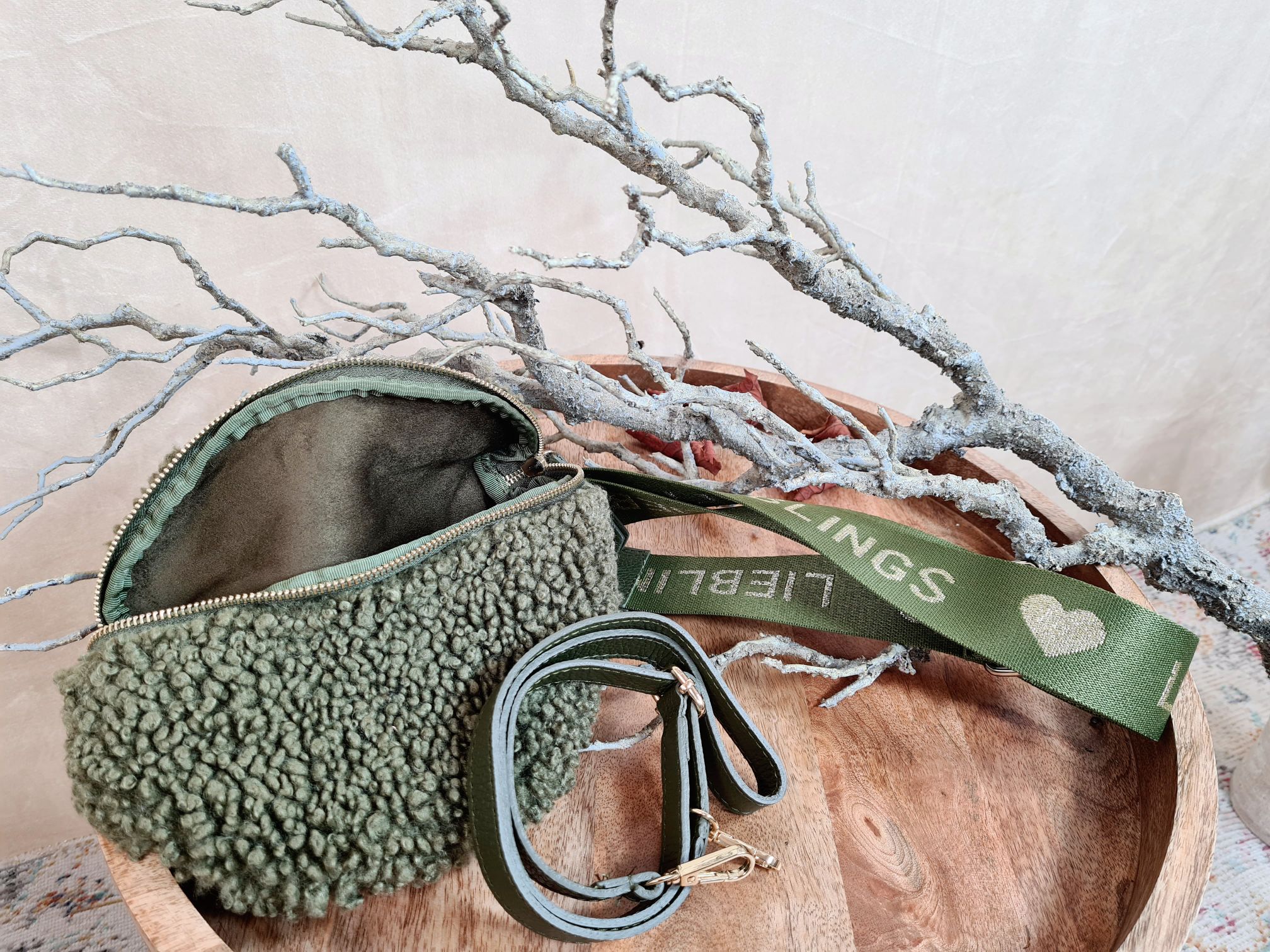 BAUCHTASCHE TEDDY M AURI KHAKI LIEBLINGS Umhängetasche mit Leder Made in Italy BAUCHTASCHE TEDDY M AURI KHAKI LIEBLINGS Umhängetasche mit Leder Made in Italy
