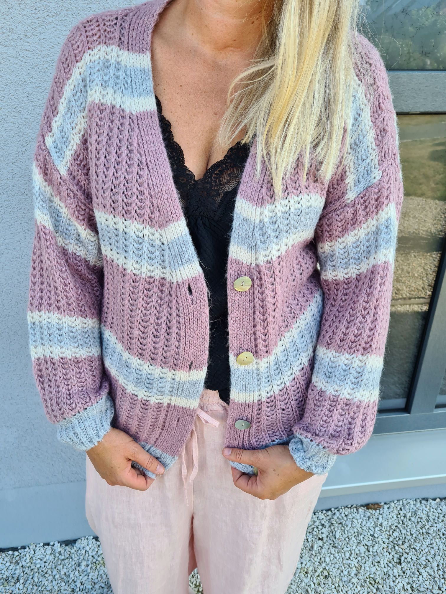 SHORT KNIT CARDIGAN MYKONOS STRIPES BUTTONS ROSA GRAU kurze Strick Jacke Made in Italy Knöpfe Streifen 34-42 SHORT KNIT CARDIGAN MYKONOS STRIPES BUTTONS ROSA GRAU kurze Strick Jacke Made in Italy Knöpfe Streifen 34-42