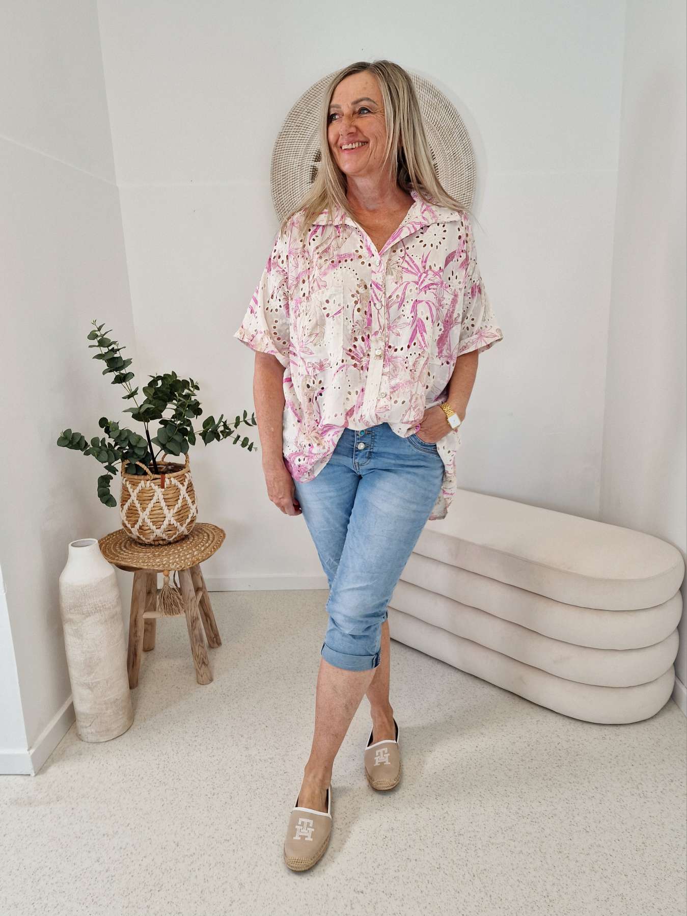 CAPRI JEANS ELKE 36-42 Made in Italy bequeme kurze Freizeit Hose Denim CAPRI JEANS ELKE 36-42 Made in Italy bequeme kurze Freizeit Hose Denim