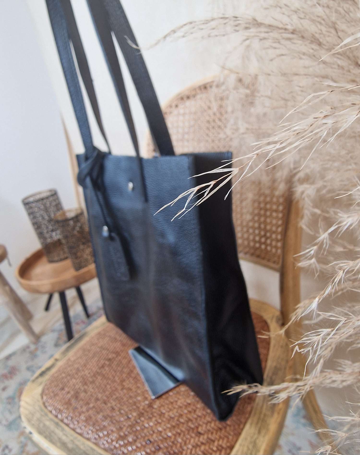 LEDER SHOPPER LYNN SCHWARZ Made in Italy Echtleder Tasche Schultertasche versch. Farben Kopie LEDER SHOPPER LYNN SCHWARZ Made in Italy Echtleder Tasche Schultertasche versch. Farben Kopie