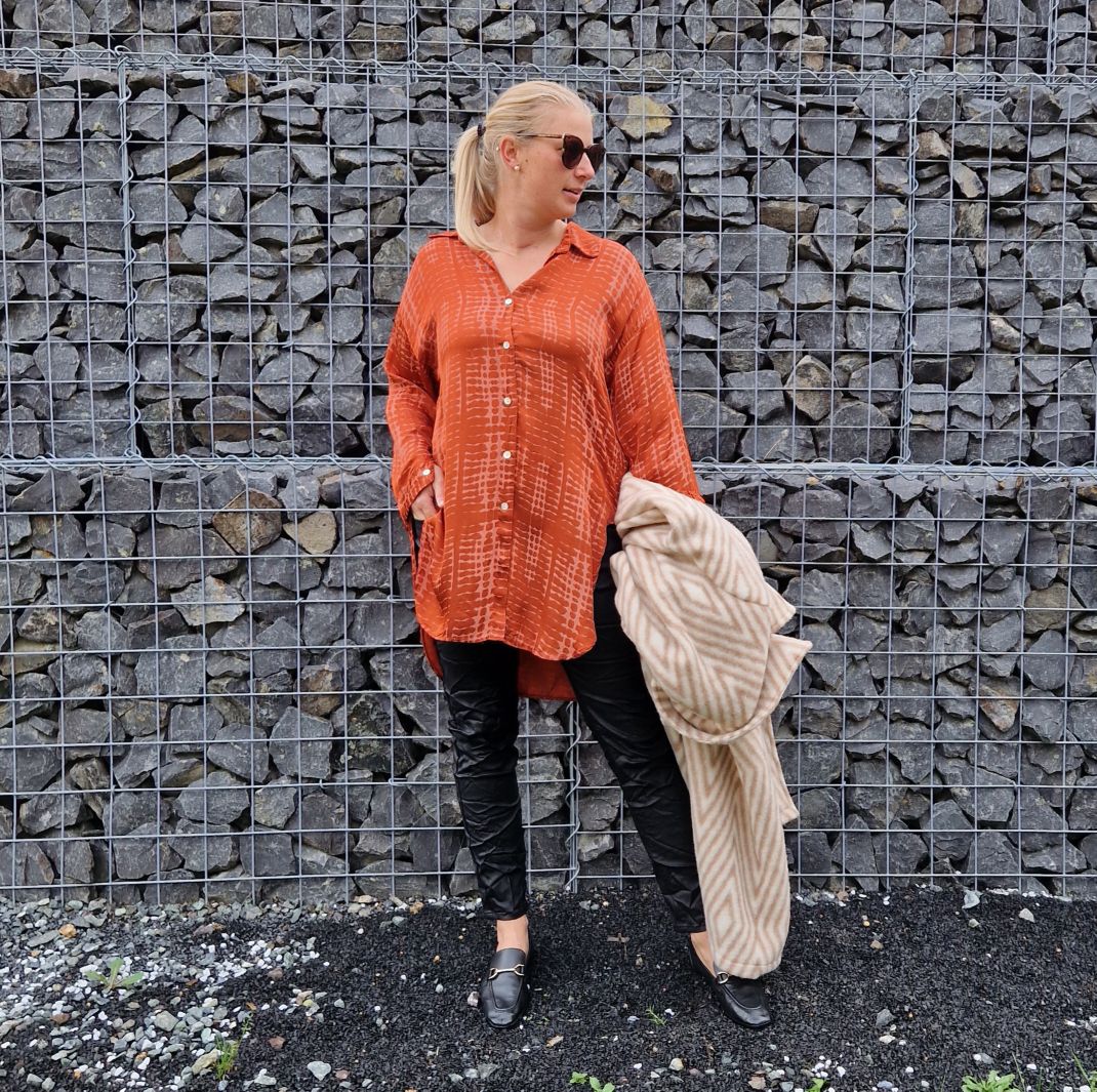 OVERSIZE BLUSE LUCY ROT 34-42 Made in Italy Seide Silk Longbluse Hemd OVERSIZE BLUSE LUCY ROT 34-42 Made in Italy Seide Silk Longbluse Hemd