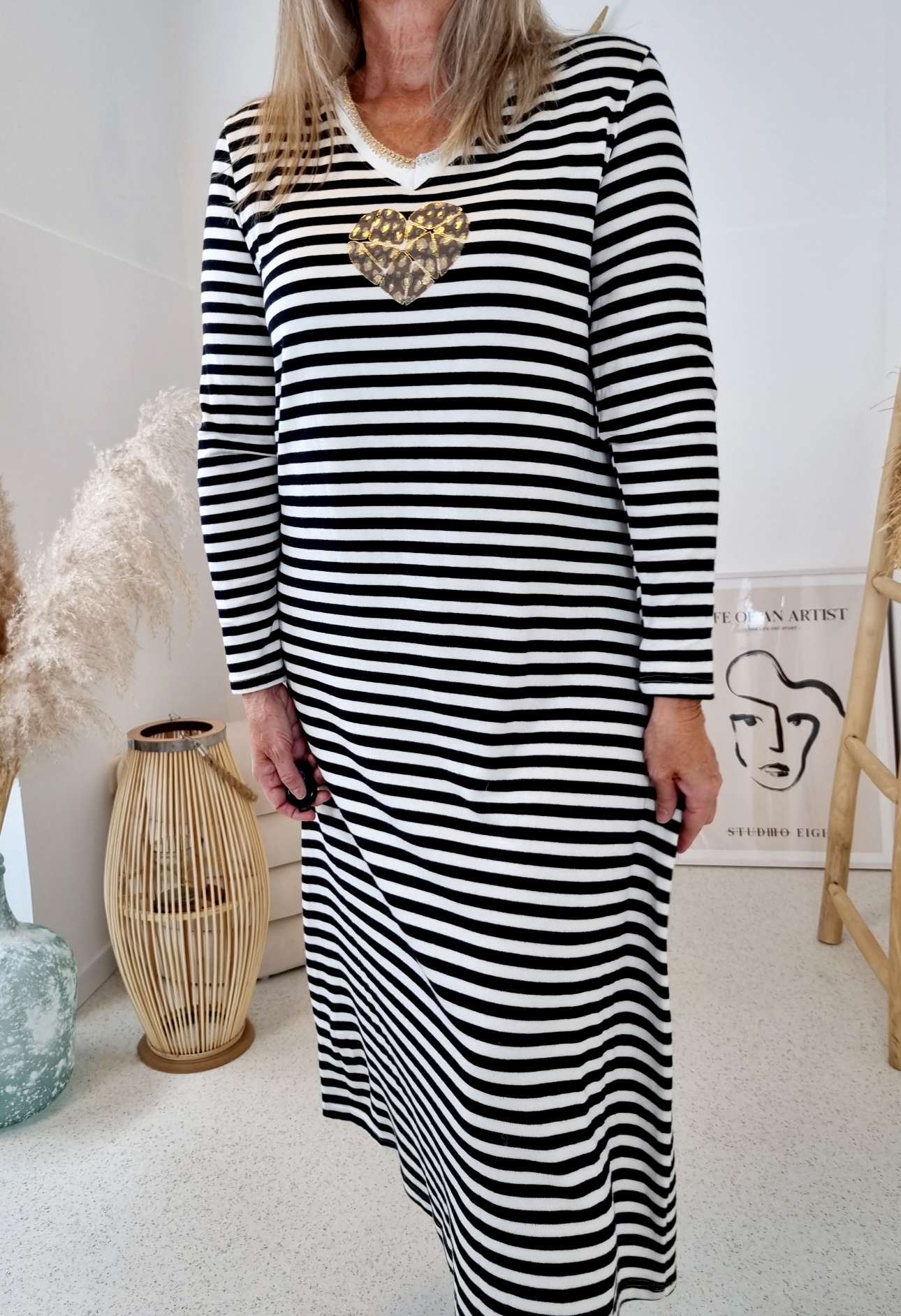 SWEATKLEID SAMY SCHWARZ 36-40 Made in Italy Shirtkleid Langarm Stripes Strickkleid SWEATKLEID SAMY SCHWARZ 36-40 Made in Italy Shirtkleid Langarm Stripes Strickkleid