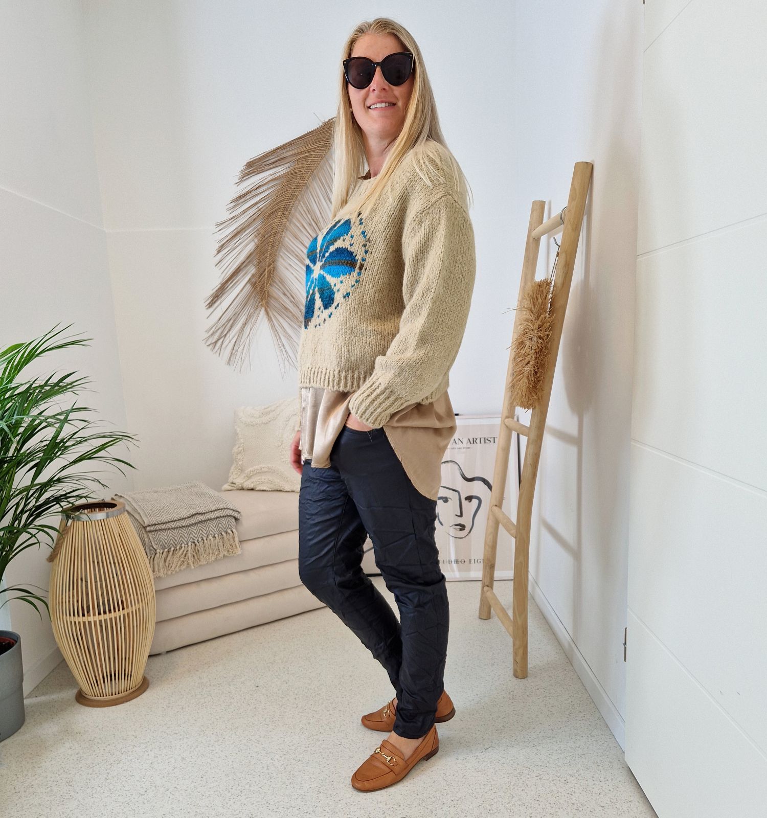 KNIT SWEATER GRETA FLOWER TAUPE Strickpullover Pullover 34-42 Made in Italy versch. Farben KNIT SWEATER GRETA FLOWER TAUPE Strickpullover Pullover 34-42 Made in Italy versch. Farben