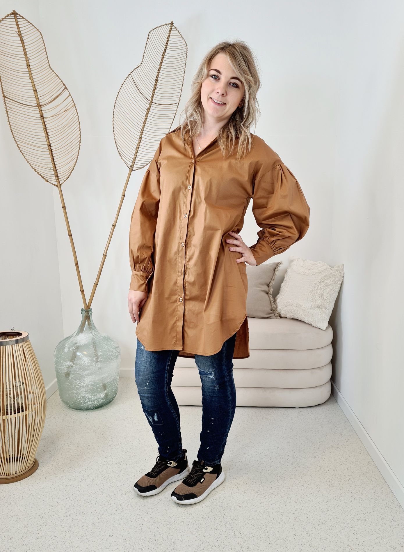 BASIC BLUSE FERNANDA LONG CAMEL 34-42 Made in Italy Oversize Shirt Hemd LANG Blusenkleid BASIC BLUSE FERNANDA LONG CAMEL 34-42 Made in Italy Oversize Shirt Hemd LANG Blusenkleid