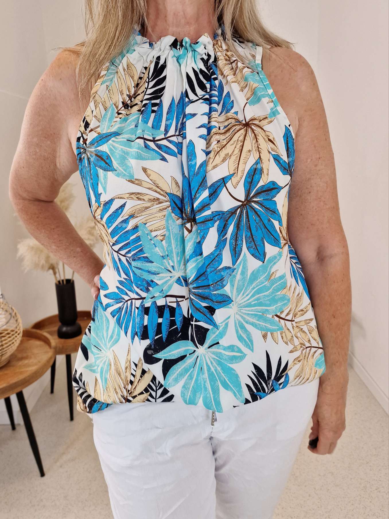 BLUSEN TOP LEAF HELLBLAU 34-42 Made in Italy Shirt Oberteil