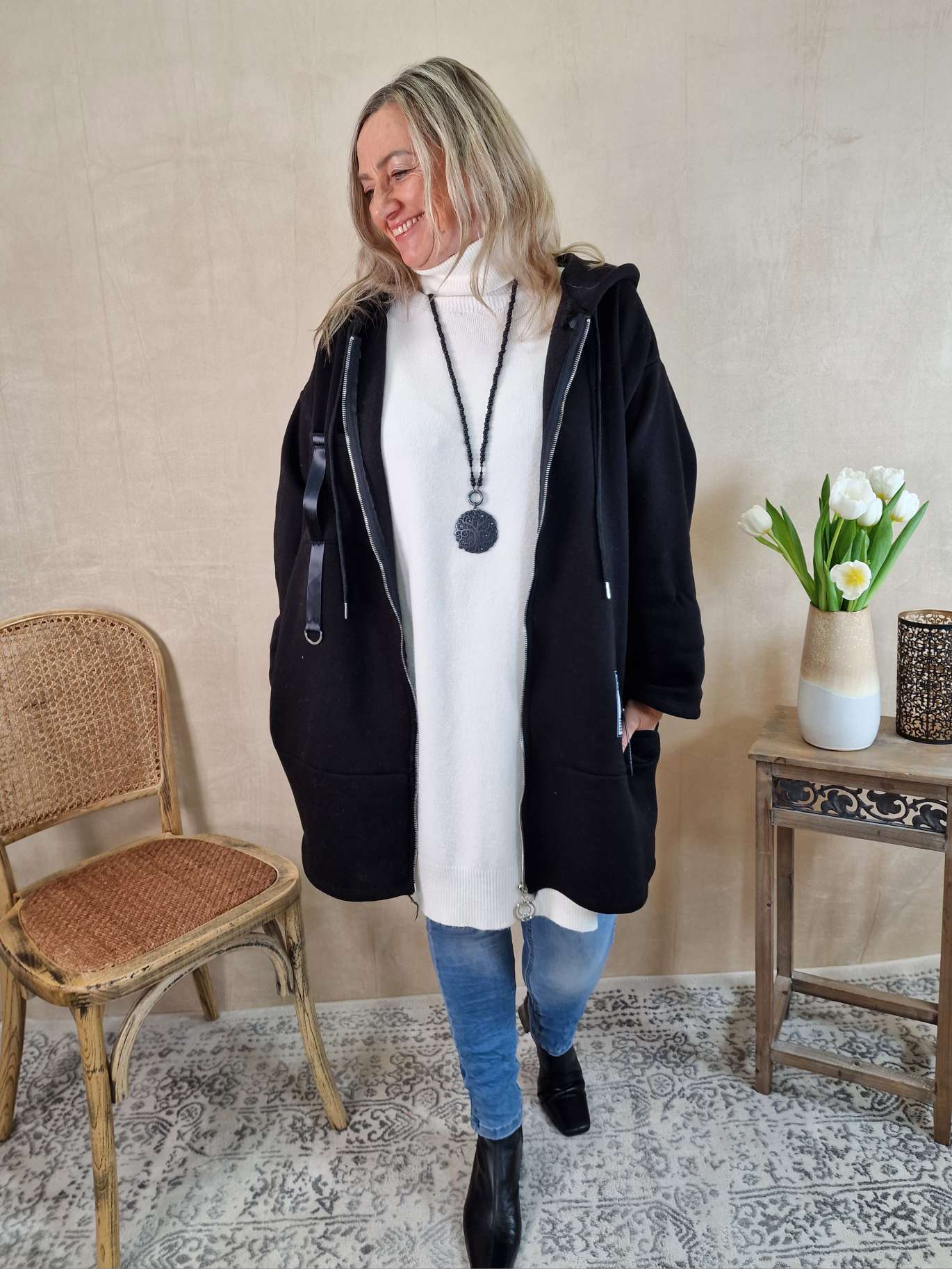 HOODIE SWEATER JACKE CARLO SCHWARZ 34-42 Made in Italy Oversize lange Sweatshirtjacke HOODIE SWEATER JACKE CARLO SCHWARZ 34-42 Made in Italy Oversize lange Sweatshirtjacke