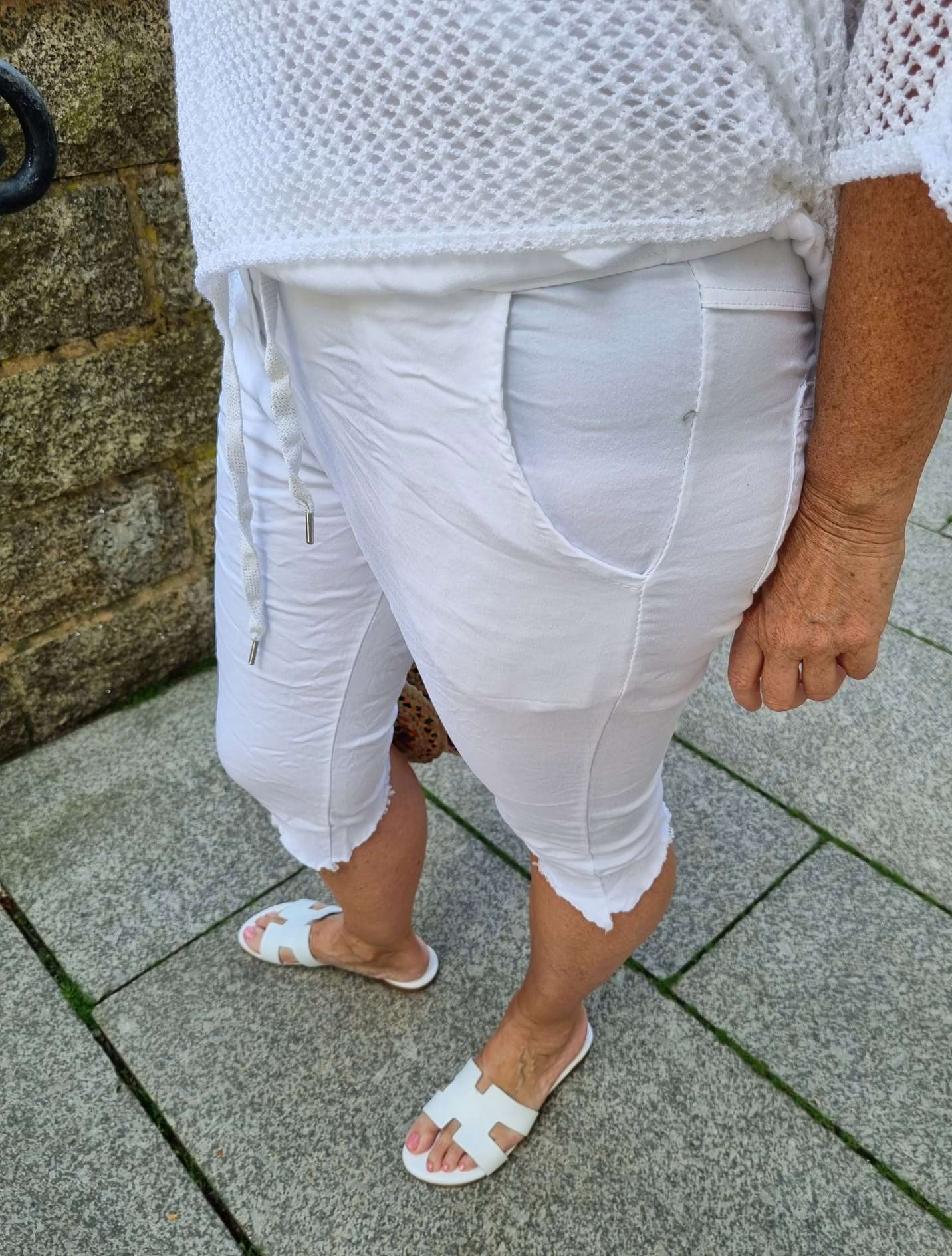 JOGPANT SHORTS VALERIE WEISS 34-40 Made in Italy PANT kurze Hose Sommerhose Bermuda JOGPANT SHORTS VALERIE WEISS 34-40 Made in Italy PANT kurze Hose Sommerhose Bermuda
