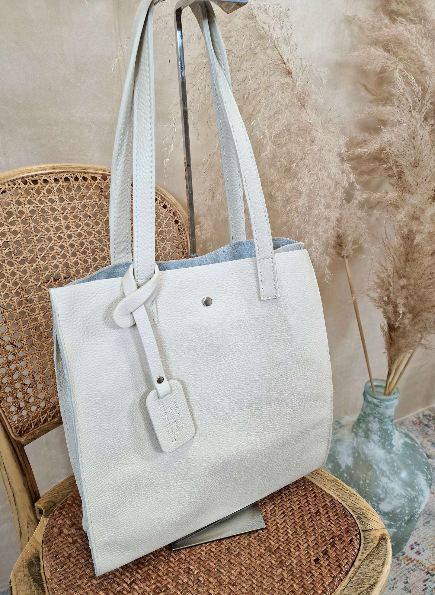 LEDER SHOPPER LYNN CREME Made in Italy Echtleder Tasche Schultertasche versch. Farben LEDER SHOPPER LYNN CREME Made in Italy Echtleder Tasche Schultertasche versch. Farben
