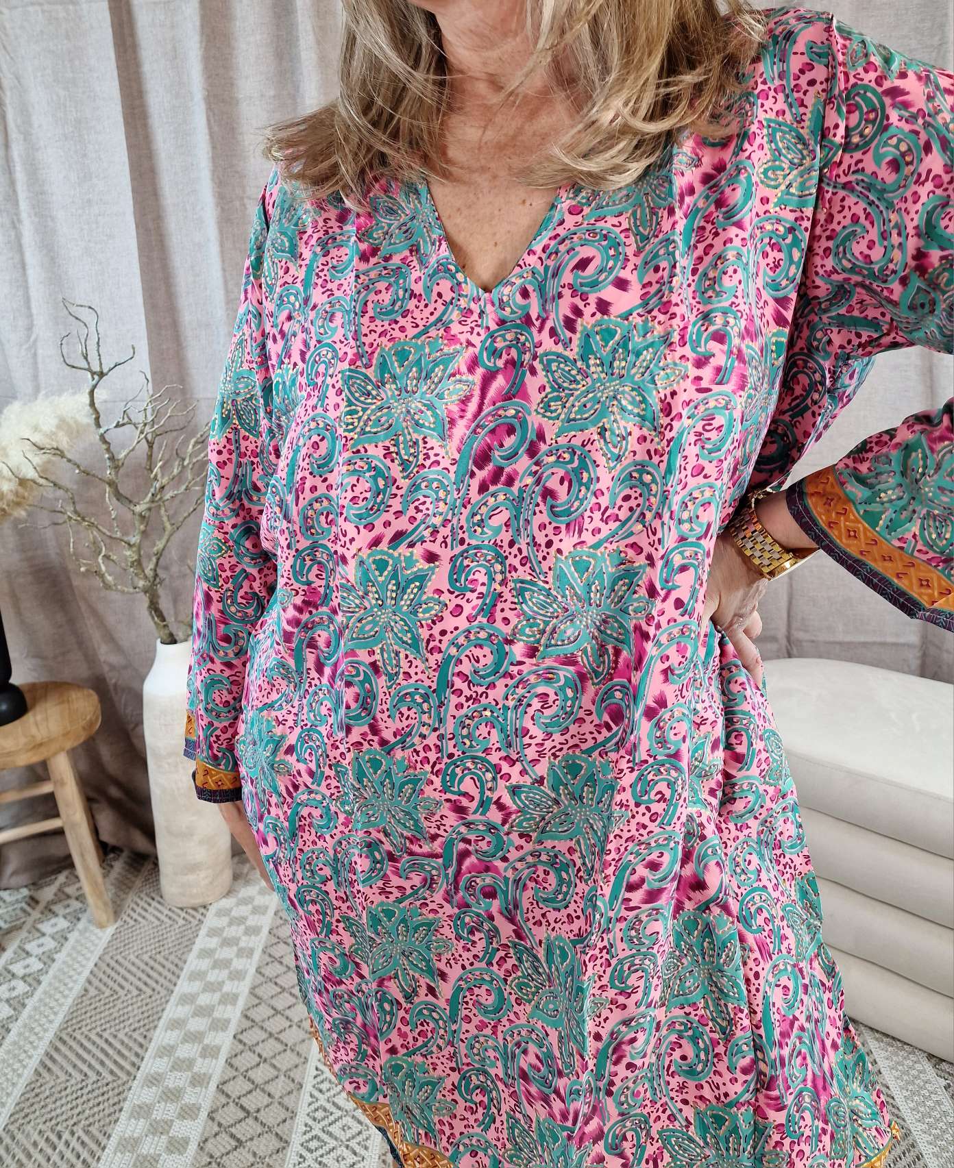 SHORT SILK DRESS LIAM PINK TÜRKIS FLOWERS 34-40 Italy Style Seide Kleid
