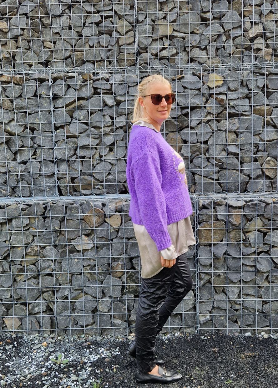 KNIT SWEATER GRETA FLOWER LILA Strickpullover Pullover 34-42 Made in Italy versch. Farben KNIT SWEATER GRETA FLOWER LILA Strickpullover Pullover 34-42 Made in Italy versch. Farben