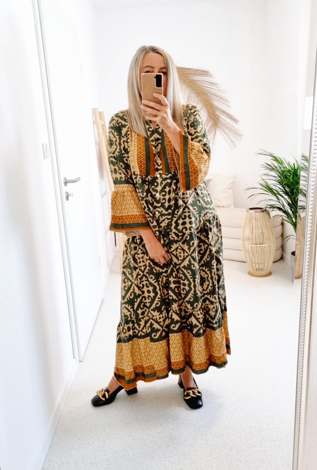 MAXI TUNIKA DRESS ENRICA KHAKI 34-42 Made in Italy langes Kleid Hängerchen Tunikakleid MAXI TUNIKA DRESS ENRICA KHAKI 34-42 Made in Italy langes Kleid Hängerchen Tunikakleid