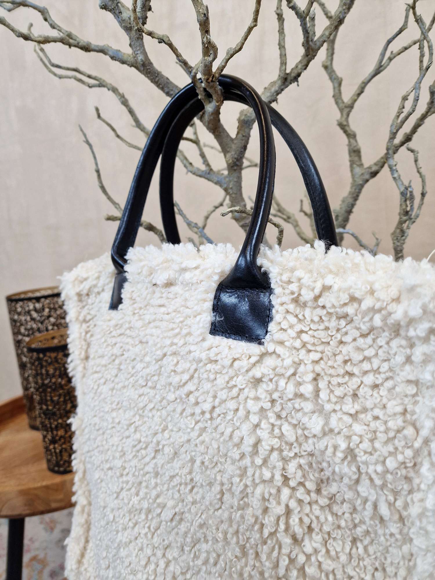 TEDDY FELL SHOPPER ELENI CREME flauschige Shopping Bag mit Leder-Henkel Tasche Made in Italy TEDDY FELL SHOPPER ELENI CREME flauschige Shopping Bag mit Leder-Henkel Tasche Made in Italy
