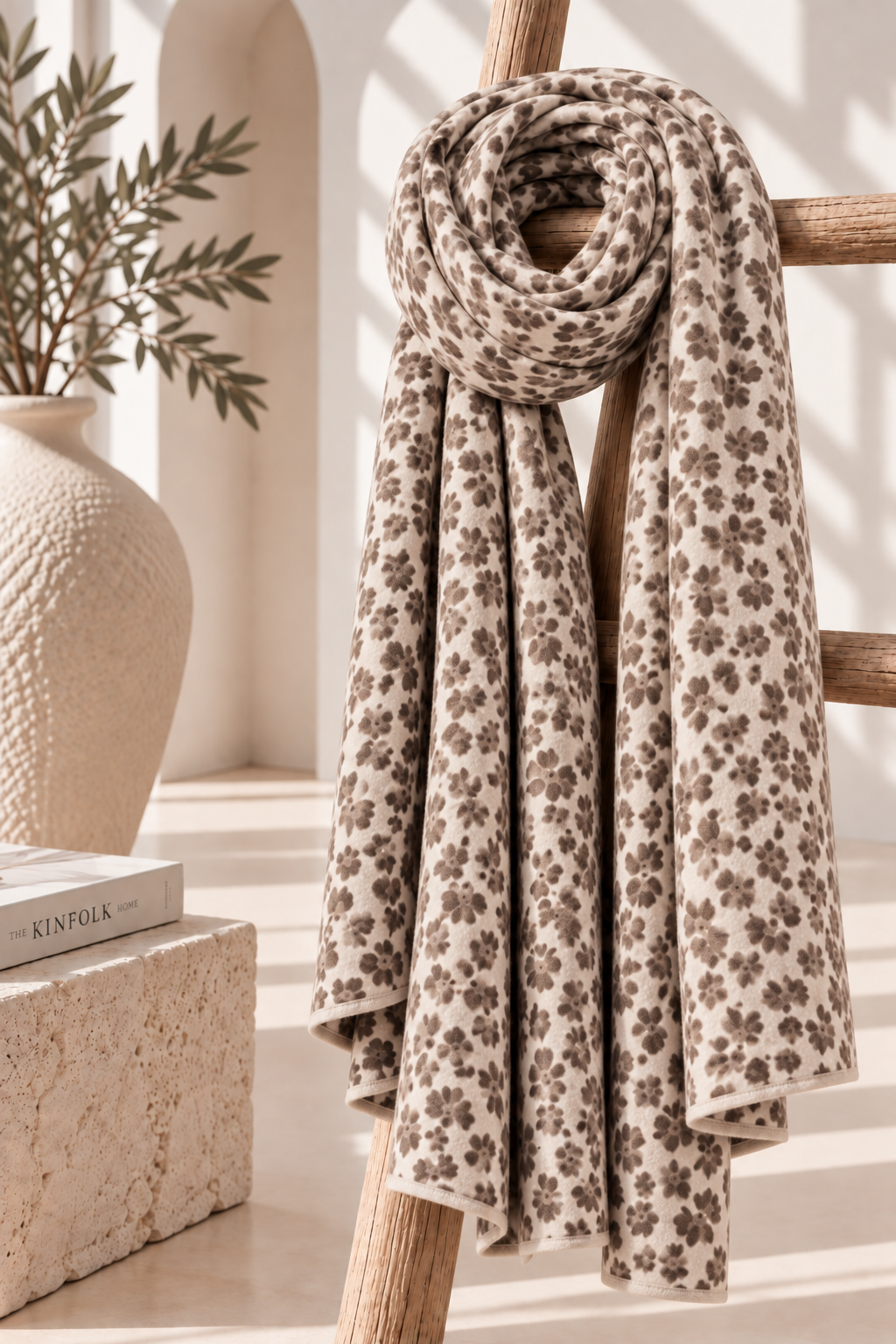Kuscheliger Leo-Schal · 70 × 190 cm · 20 % Wolle · Made in Italy