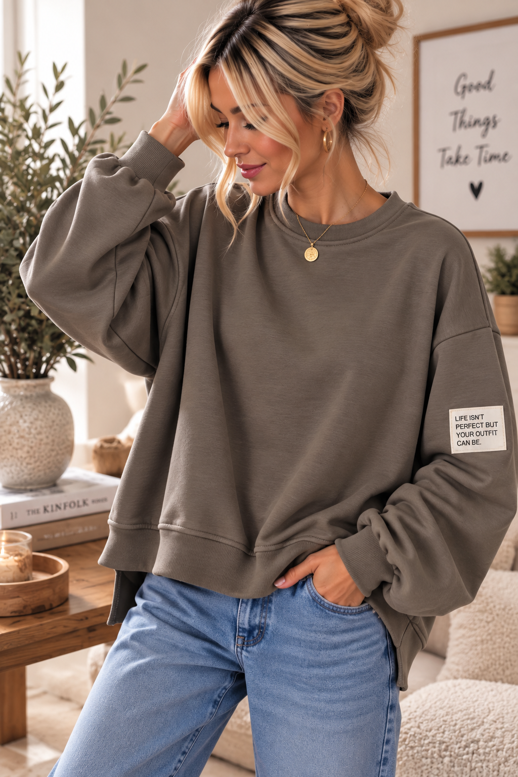 Butterstoff-Sweatshirt uni mit Statement-Patch – SW0094 Made in Italy Gr 34-42