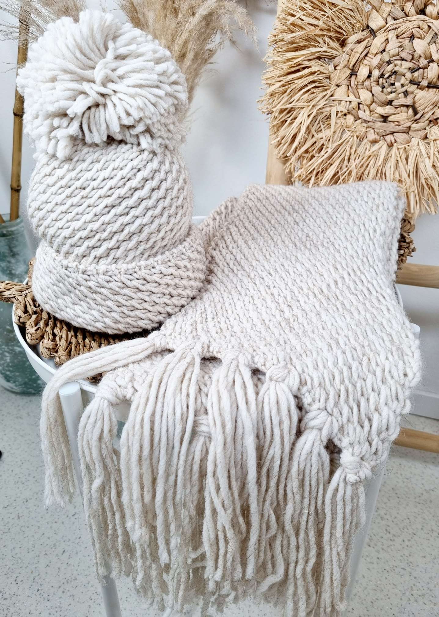 EDLER SCHAL SCARF GIADA CREME Made in Italy kuscheliger weicher Strick Schal Fransen EDLER SCHAL SCARF GIADA CREME Made in Italy kuscheliger weicher Strick Schal Fransen