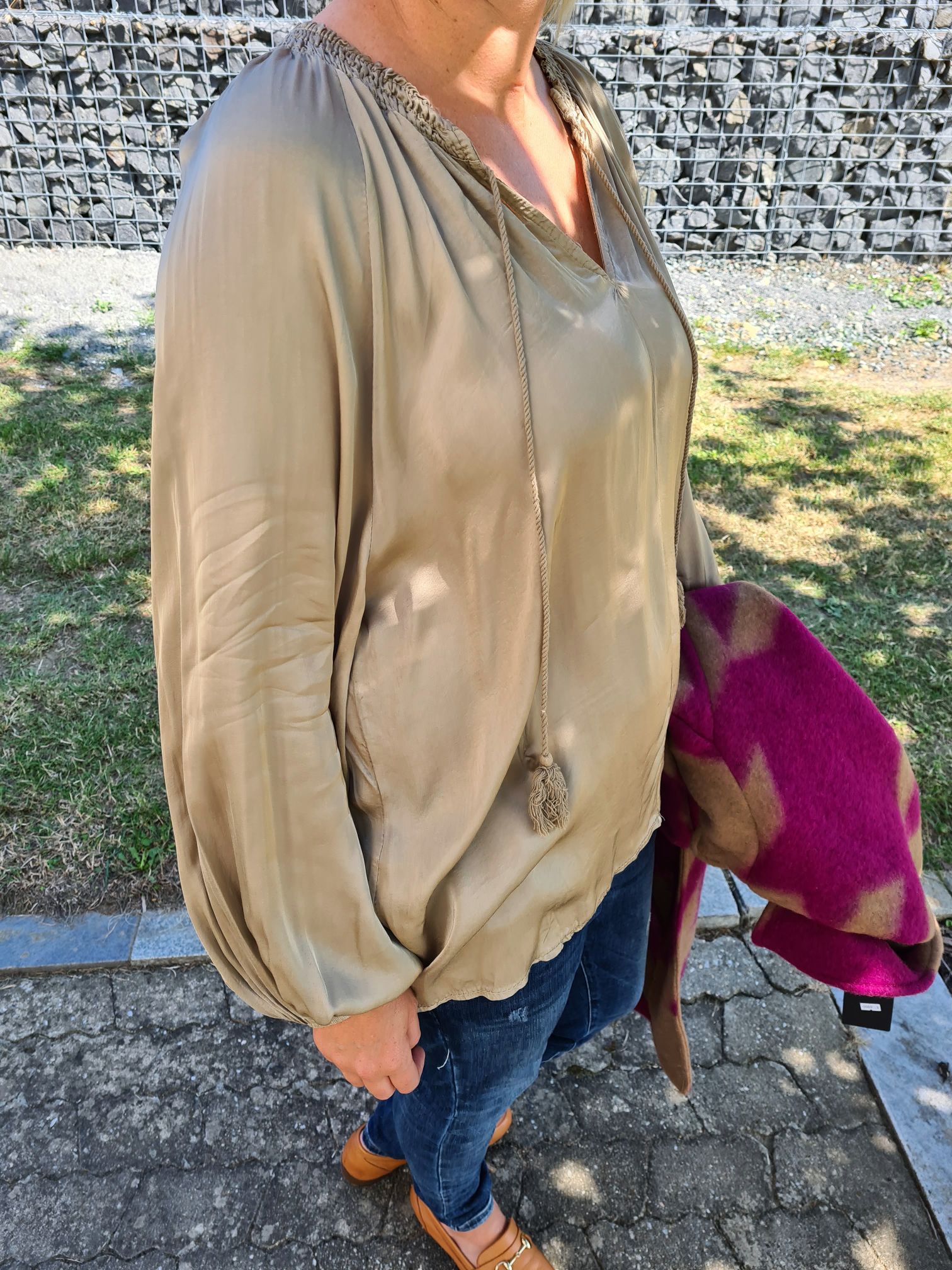 BASIC SEIDEN BLUSE KELLY CAMEL 34-42 Made in Italy Silk Oversize Shirt BASIC SEIDEN BLUSE KELLY CAMEL 34-42 Made in Italy Silk Oversize Shirt