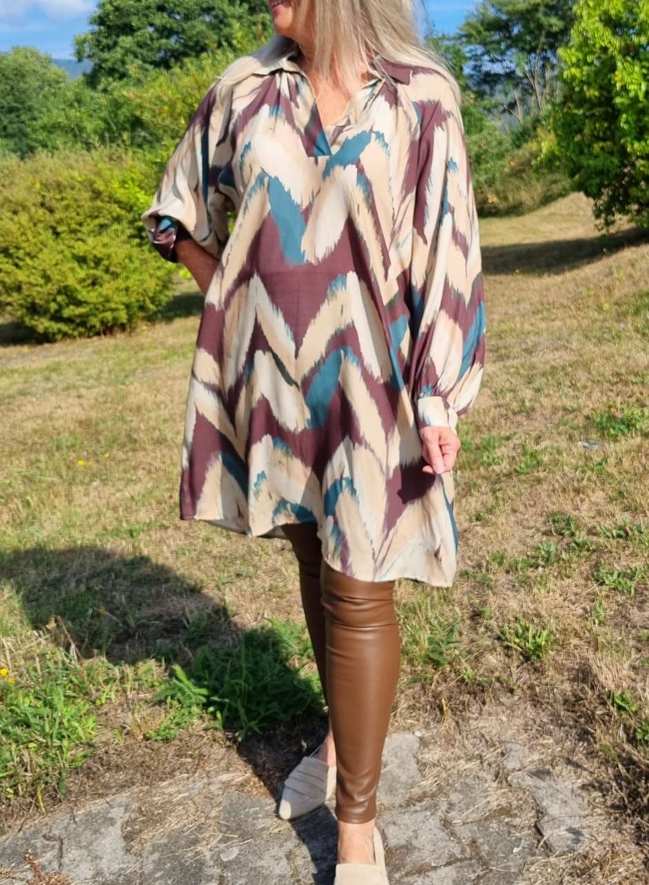 BLUSEN KLEID JUANA PETROL Dress Longbluse Made in Italy verschiedene Größen BLUSEN KLEID JUANA PETROL Dress Longbluse Made in Italy verschiedene Größen