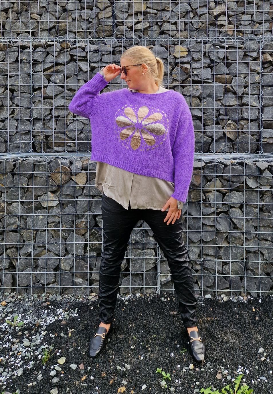 KNIT SWEATER GRETA FLOWER LILA Strickpullover Pullover 34-42 Made in Italy versch. Farben KNIT SWEATER GRETA FLOWER LILA Strickpullover Pullover 34-42 Made in Italy versch. Farben