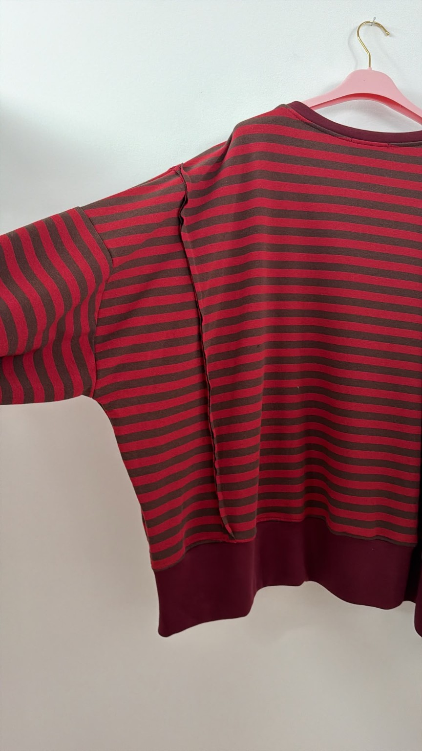 Sweater Charly mit Raw-Cut Details Stripes Made in Italy 34-44/46