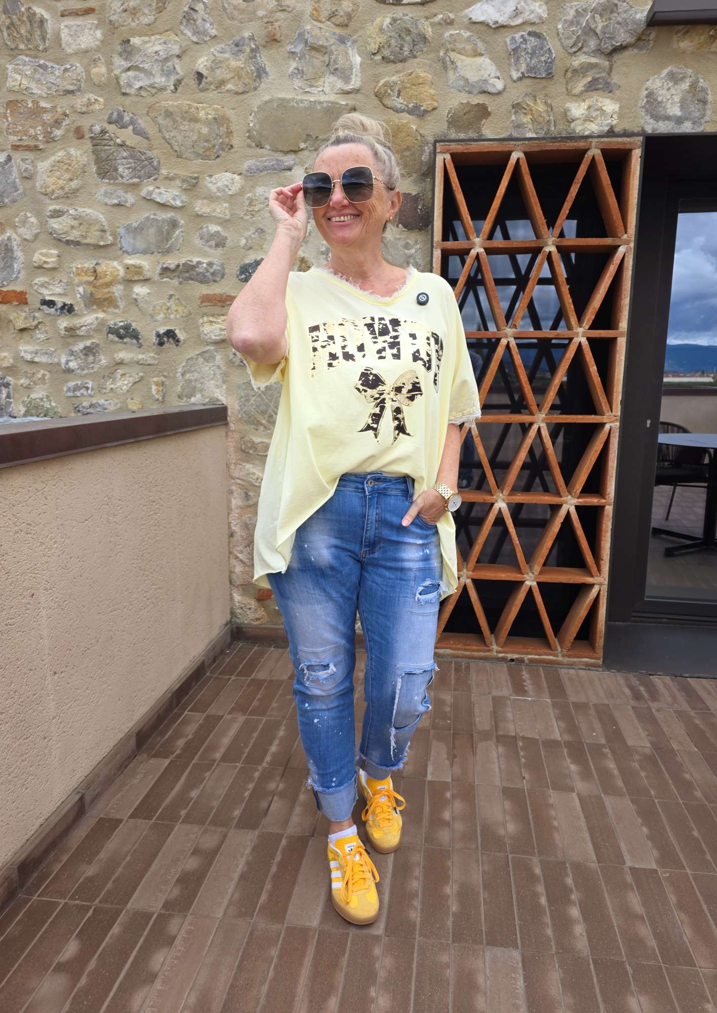 BASIC JEANS MIRIAM destroyed Made in Italy Variantenartikel helle Waschung