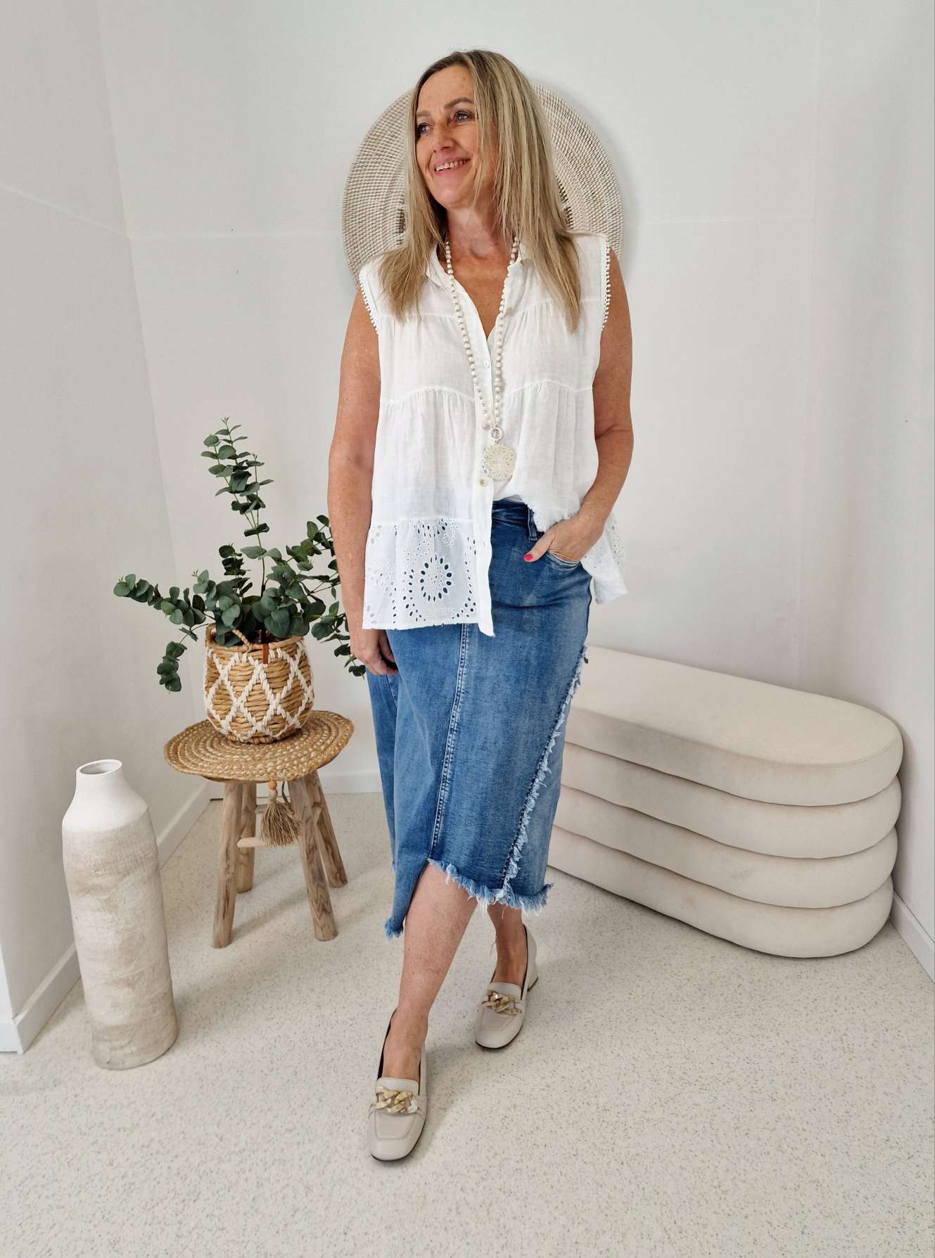 EDLES LEINEN SHIRT TOP KISS WEIß 36-42 Made in Italy Shirt Oberteil LINEN BASIC Lochstickerei EDLES LEINEN SHIRT TOP KISS WEIß 36-42 Made in Italy Shirt Oberteil LINEN BASIC Lochstickerei