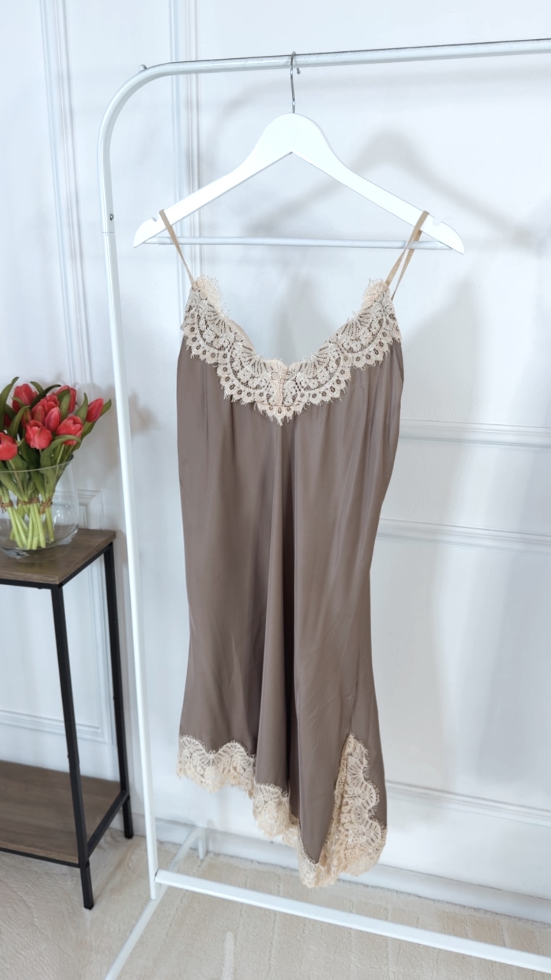 SPITZENTRÄGERTOP ANNY ASYMMETRISCH LONG Made in Italy 34 - 38