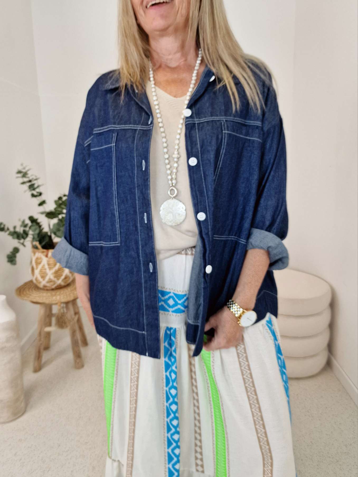 JEANS BLUSE SYLVIA DARK BLUE 34-42 Made in Italy Oversize Shirt Hemd Denim Jacke JEANS BLUSE SYLVIA DARK BLUE 34-42 Made in Italy Oversize Shirt Hemd Denim Jacke