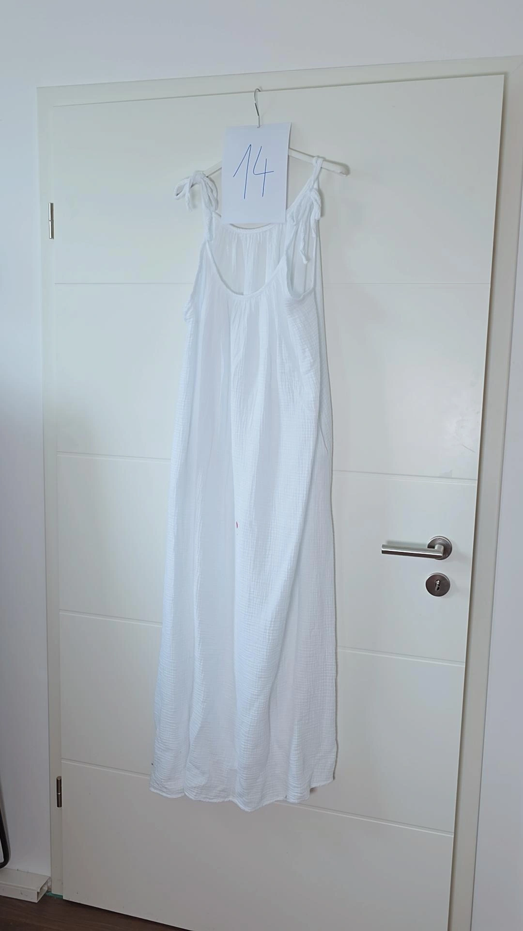 2. WAHL MUSSELIN-SPAGHETTIKLEID PALMA UNI WEIß 14