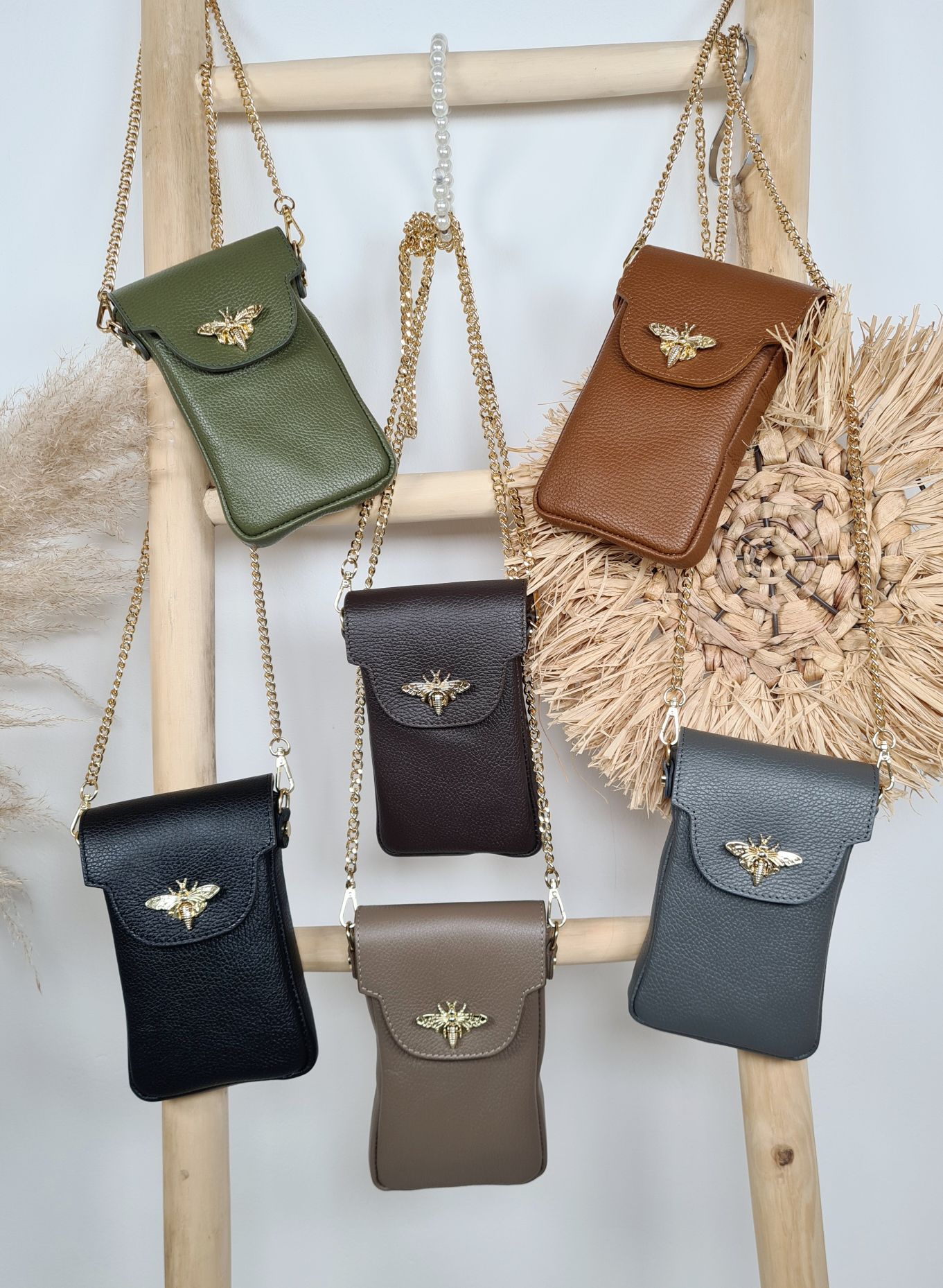 HANDYTASCHE BIENE MIDI Ledertasche Umhängetasche Made in Italy echt Leder Tasche versch. Farben HANDYTASCHE BIENE MIDI Ledertasche Umhängetasche Made in Italy echt Leder Tasche versch. Farben