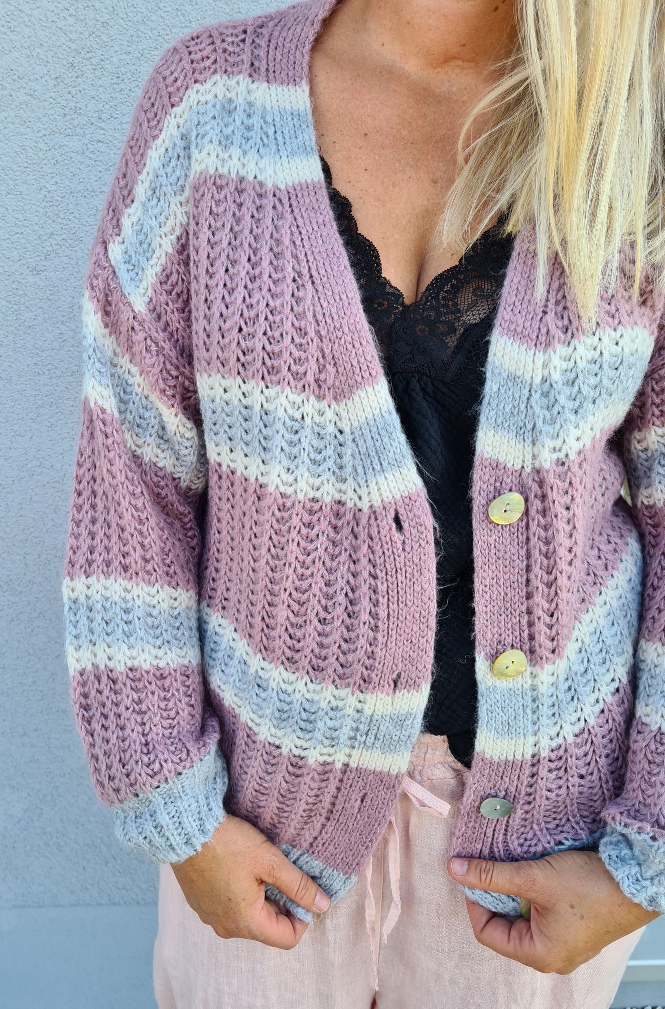 SHORT KNIT CARDIGAN MYKONOS STRIPES BUTTONS ROSA GRAU kurze Strick Jacke Made in Italy Knöpfe Streifen 34-42 SHORT KNIT CARDIGAN MYKONOS STRIPES BUTTONS ROSA GRAU kurze Strick Jacke Made in Italy Knöpfe Streifen 34-42
