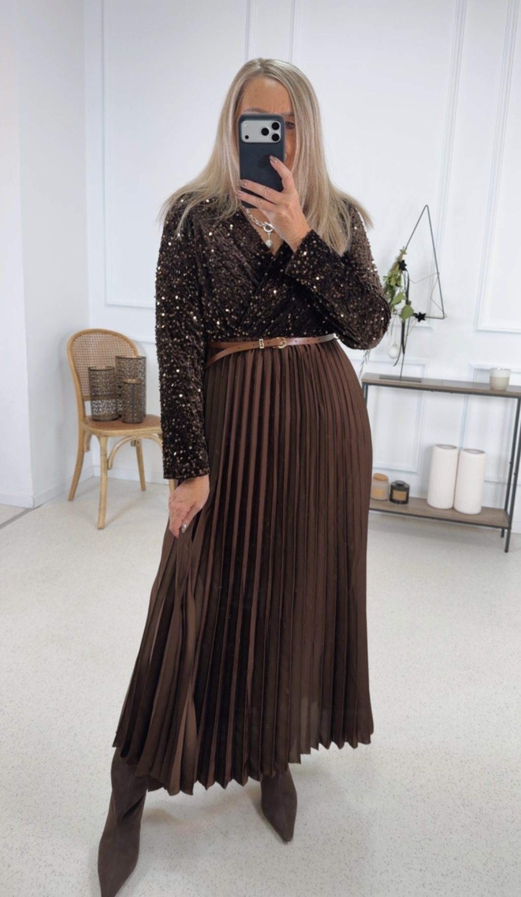 EDLES PLISSEE SAMT KLEID  LUCA 34 -40 kl 42 Made in Italy