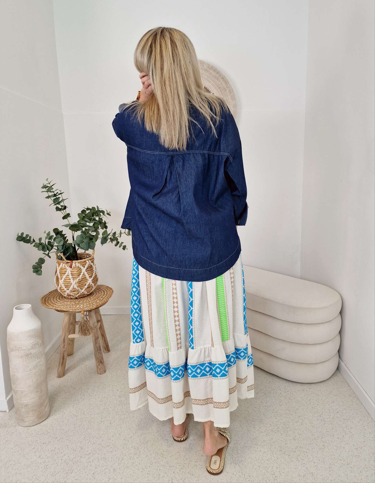 JEANS BLUSE SYLVIA DARK BLUE 34-42 Made in Italy Oversize Shirt Hemd Denim Jacke JEANS BLUSE SYLVIA DARK BLUE 34-42 Made in Italy Oversize Shirt Hemd Denim Jacke