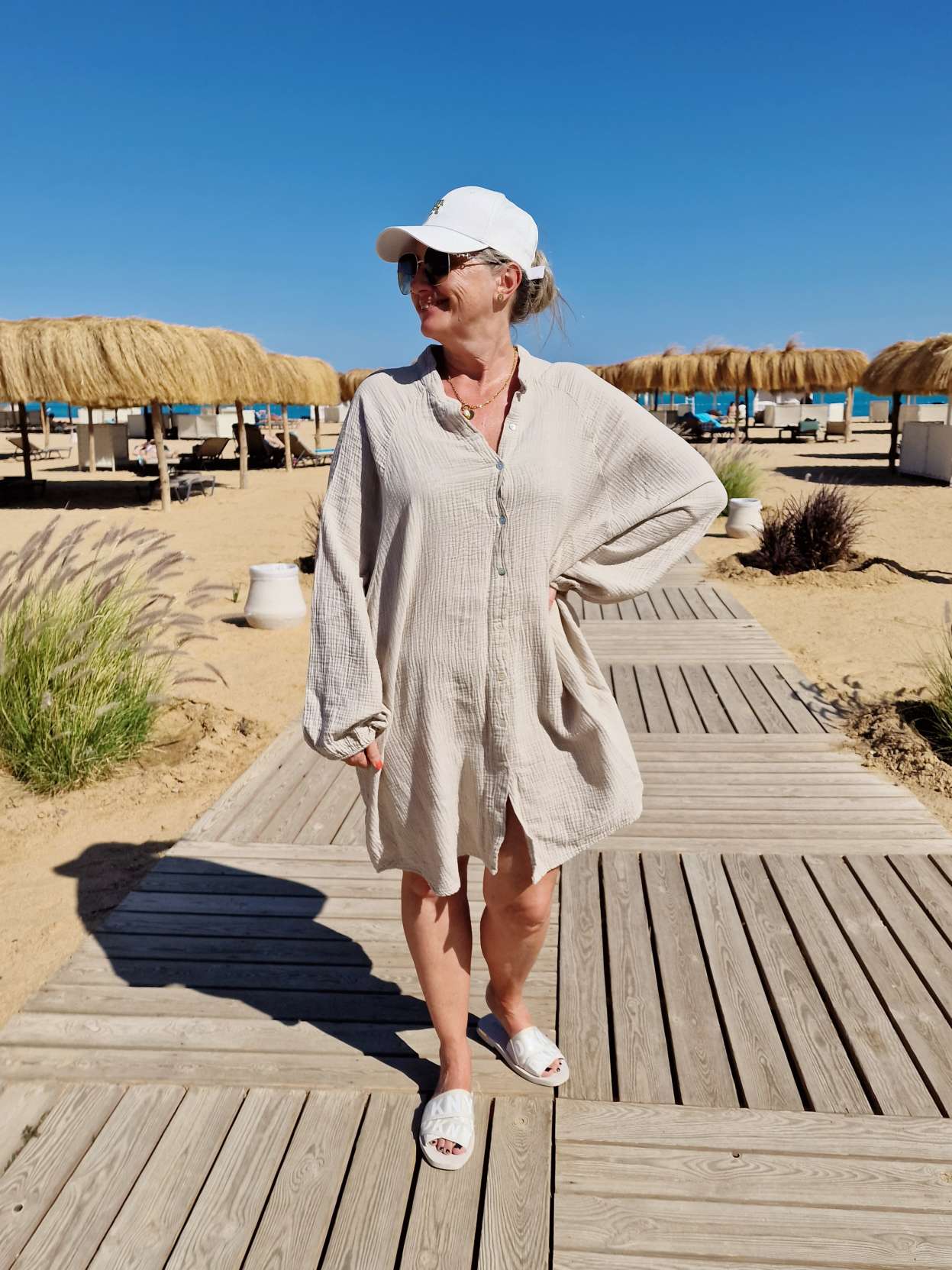 MUSSELIN OVERSIZE BLUSE BE CREATIVE BEIGE 34-42/44 Made in Italy Longbluse Kleid Tunika Shirt Blusenjacke MUSSELIN OVERSIZE BLUSE BE CREATIVE BEIGE 34-42/44 Made in Italy Longbluse Kleid Tunika Shirt Blusenjacke