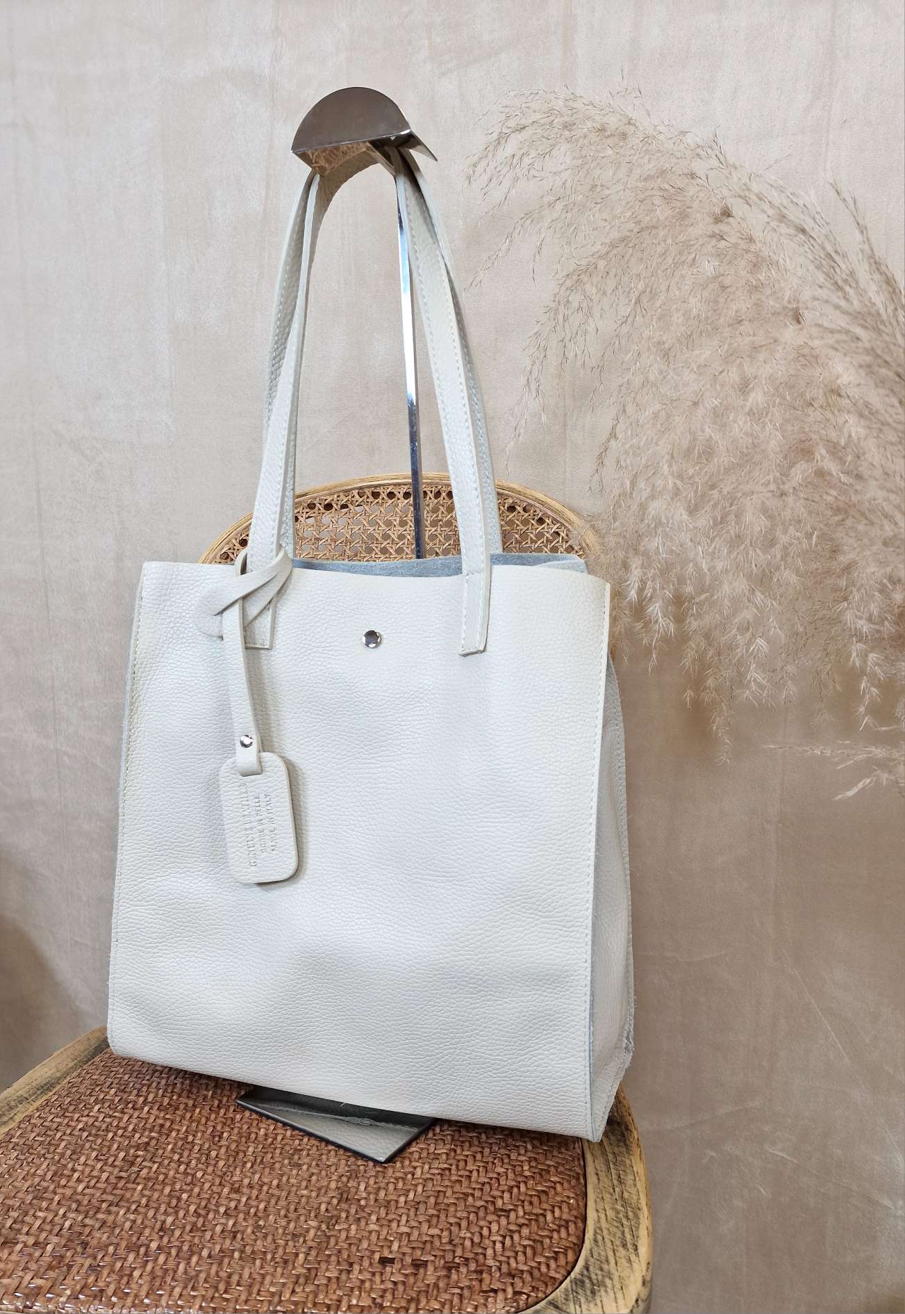 LEDER SHOPPER LYNN CREME Made in Italy Echtleder Tasche Schultertasche versch. Farben LEDER SHOPPER LYNN CREME Made in Italy Echtleder Tasche Schultertasche versch. Farben