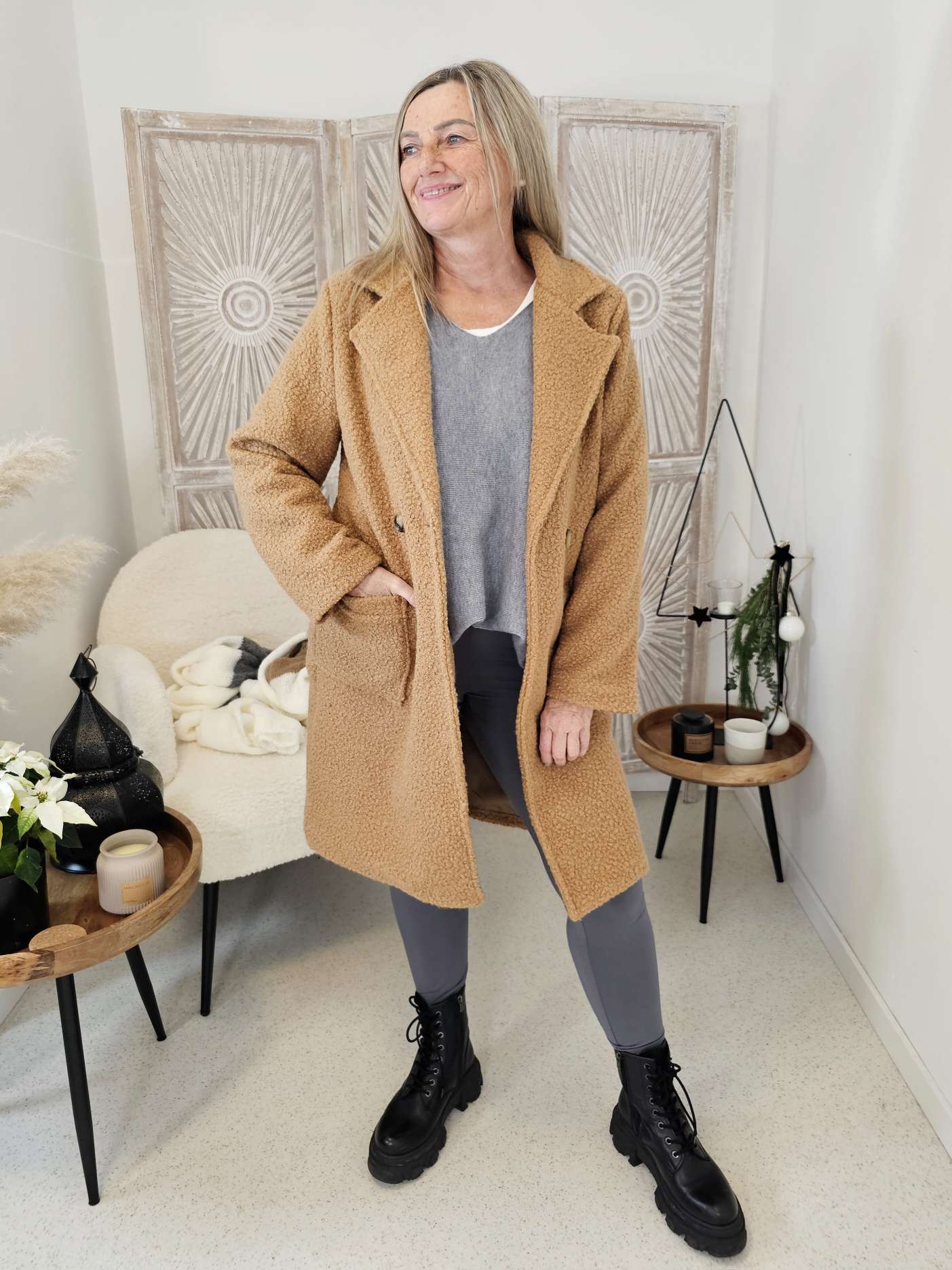 TREND COAT HENRY Made in Italy 34-40 Mantel Jacke Boucle Optik TREND COAT HENRY Made in Italy 34-40 Mantel Jacke Boucle Optik