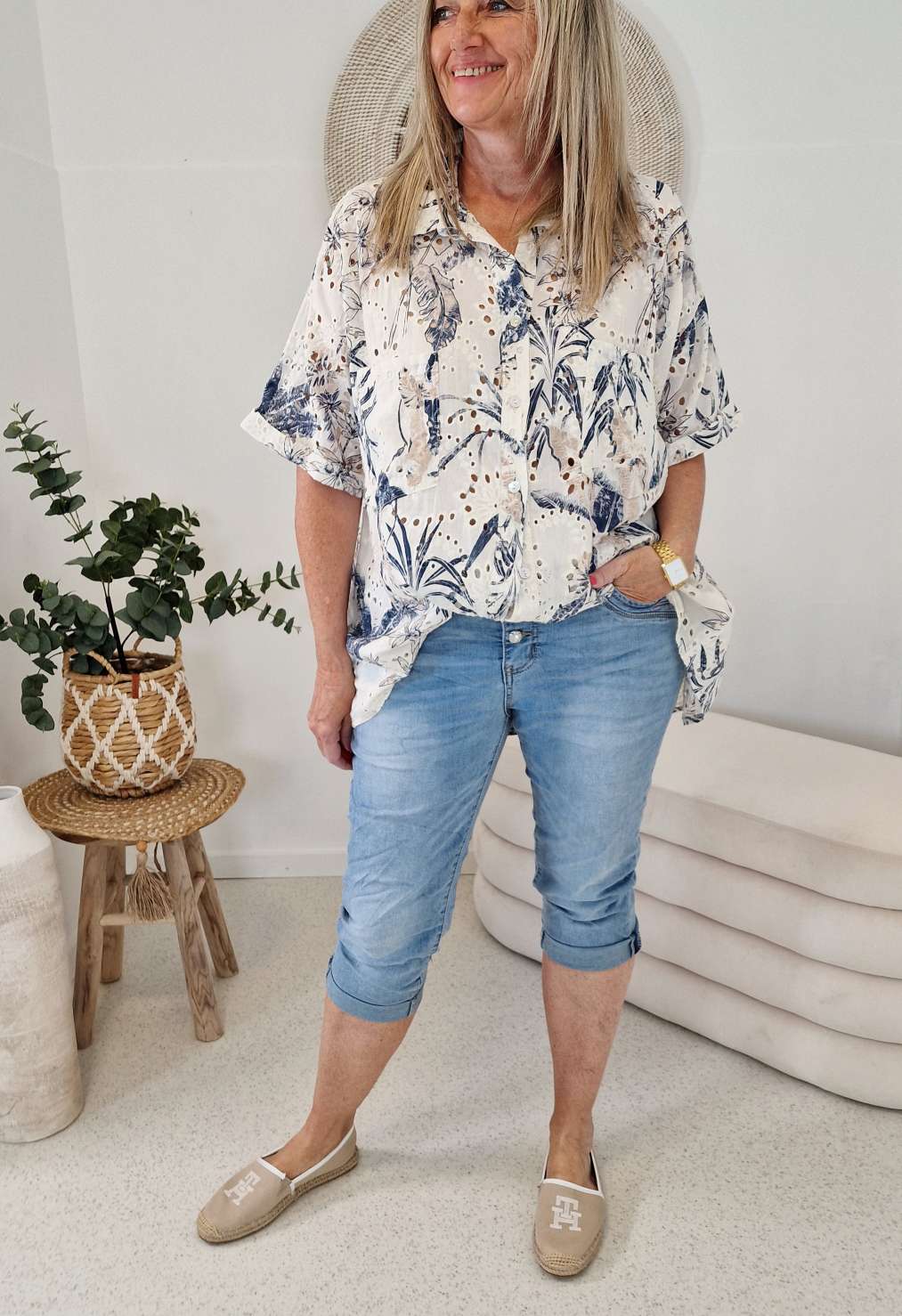 CAPRI JEANS ELKE 36-42 Made in Italy bequeme kurze Freizeit Hose Denim CAPRI JEANS ELKE 36-42 Made in Italy bequeme kurze Freizeit Hose Denim