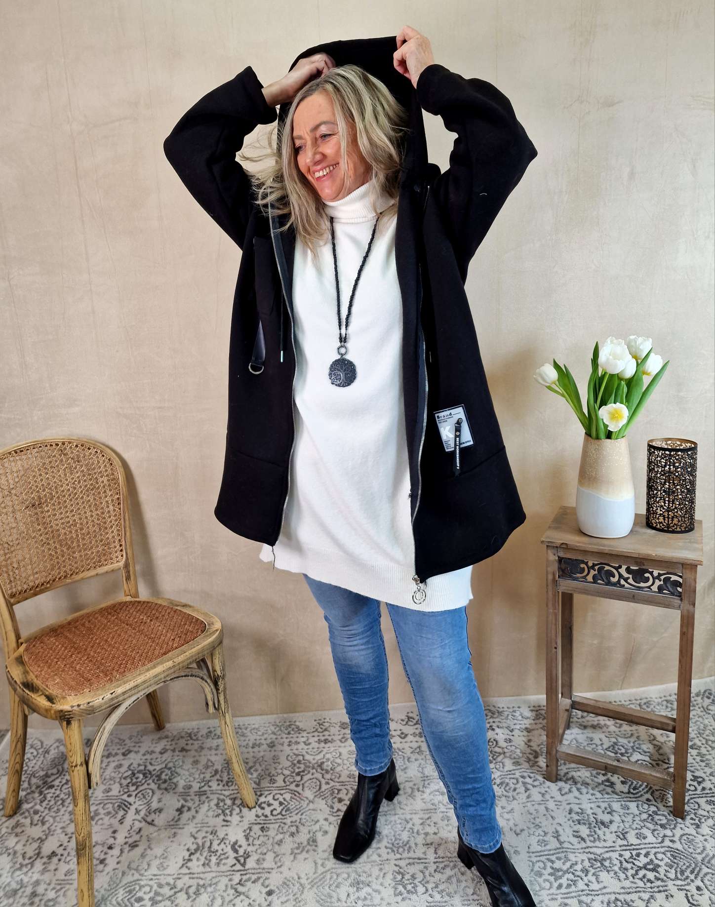 HOODIE SWEATER JACKE CARLO SCHWARZ 34-42 Made in Italy Oversize lange Sweatshirtjacke HOODIE SWEATER JACKE CARLO SCHWARZ 34-42 Made in Italy Oversize lange Sweatshirtjacke