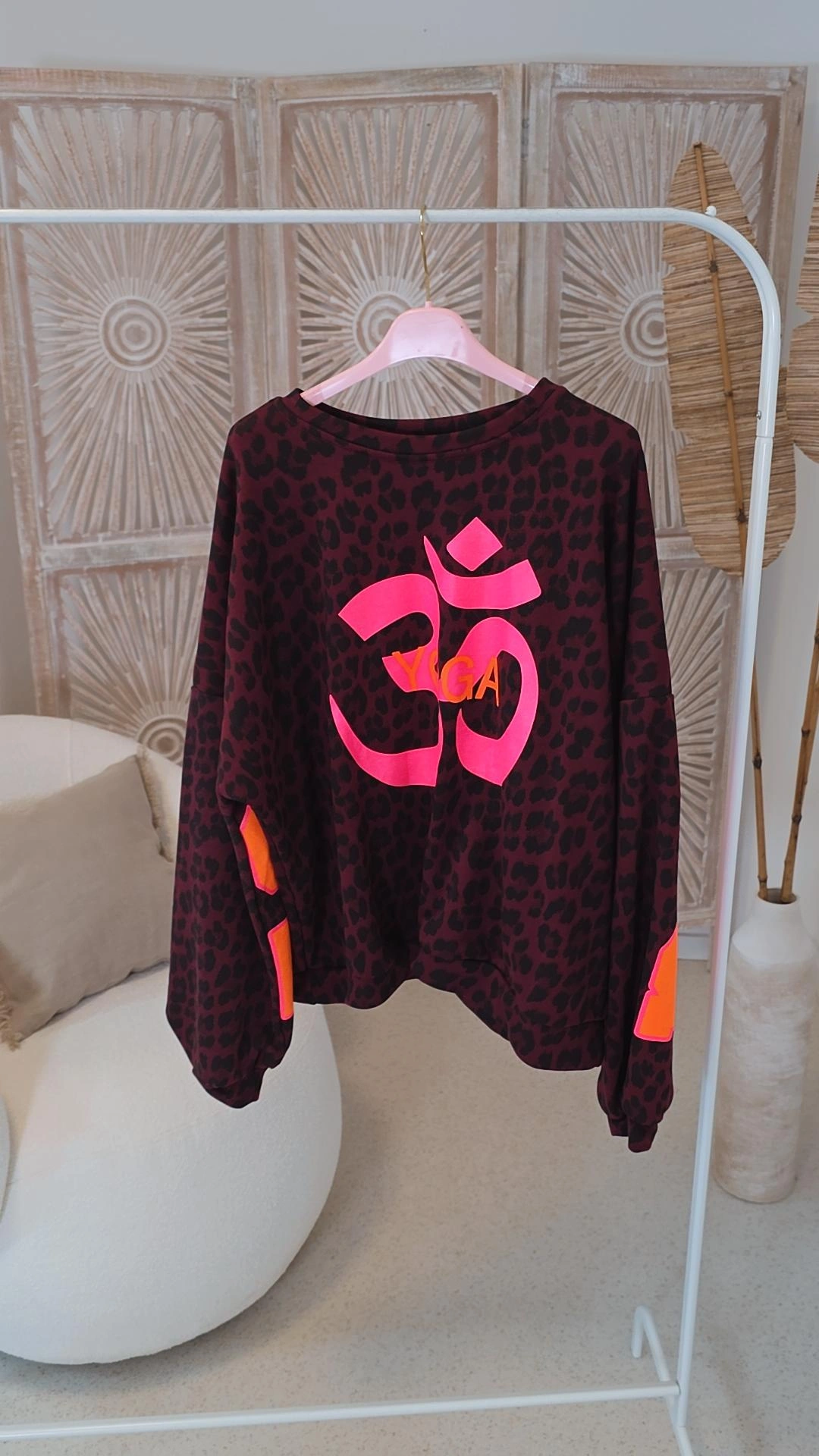 LEO BORDEAUX SCHWARZ NEONORANGE PINK