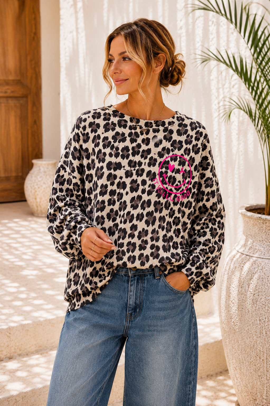 Sweatshirt „Happy Vibes NINA LEO“ – Made in Italy Gr. 34-42/44