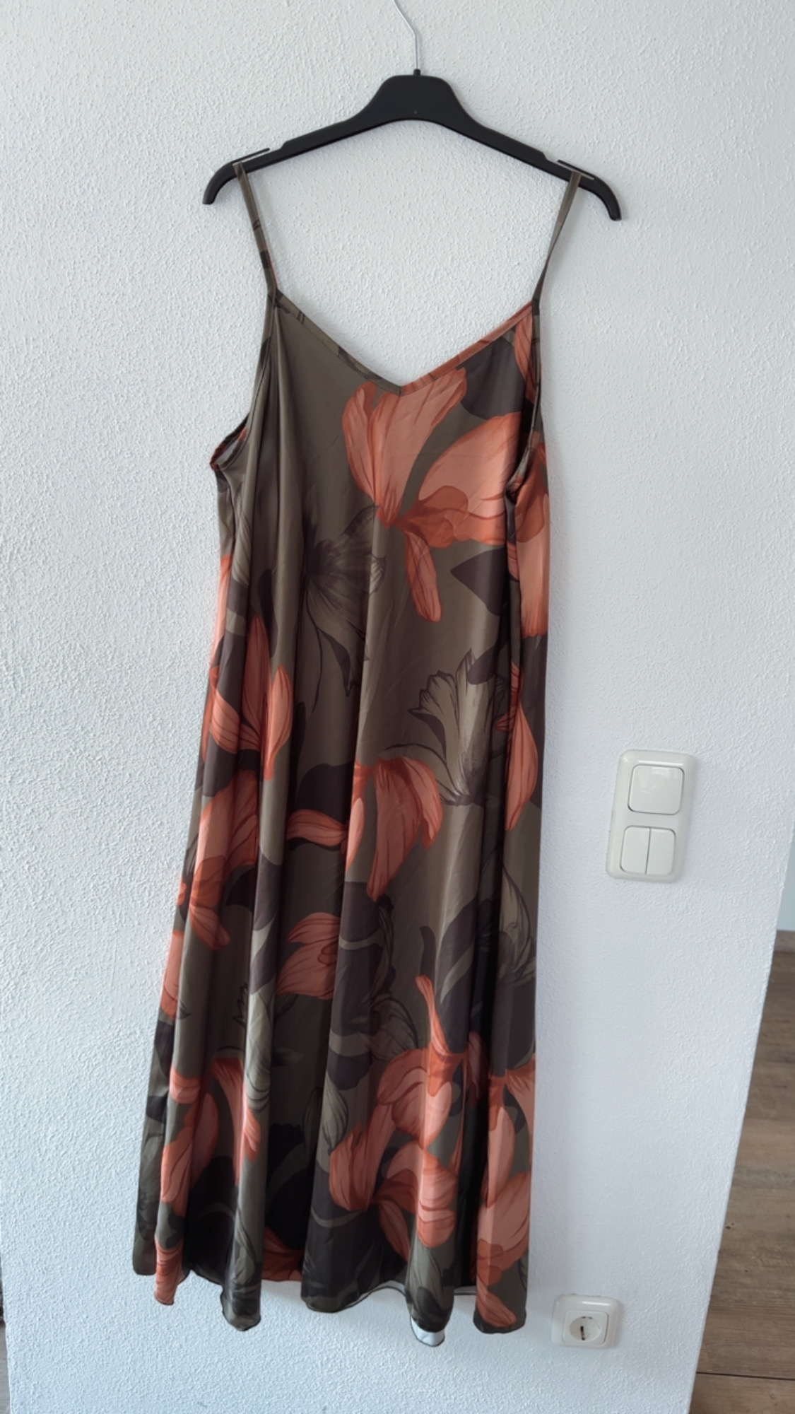 🌸 Maxikleid Dahlia mit floralem Print – Made in Italy 34-42