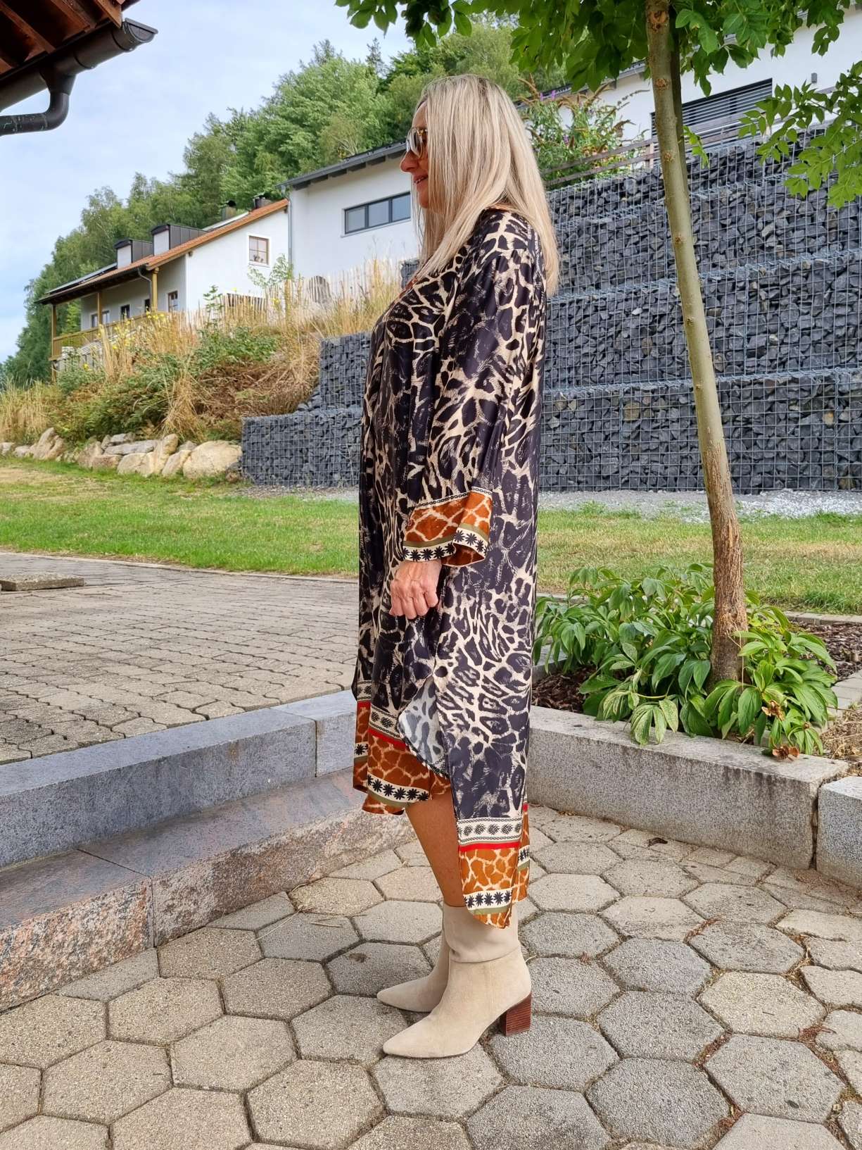 BLUSEN KLEID LUISE SCHWARZ langes Seiden Kleid Dress Longbluse Made in Italy 34-42 BLUSEN KLEID LUISE SCHWARZ langes Seiden Kleid Dress Longbluse Made in Italy 34-42