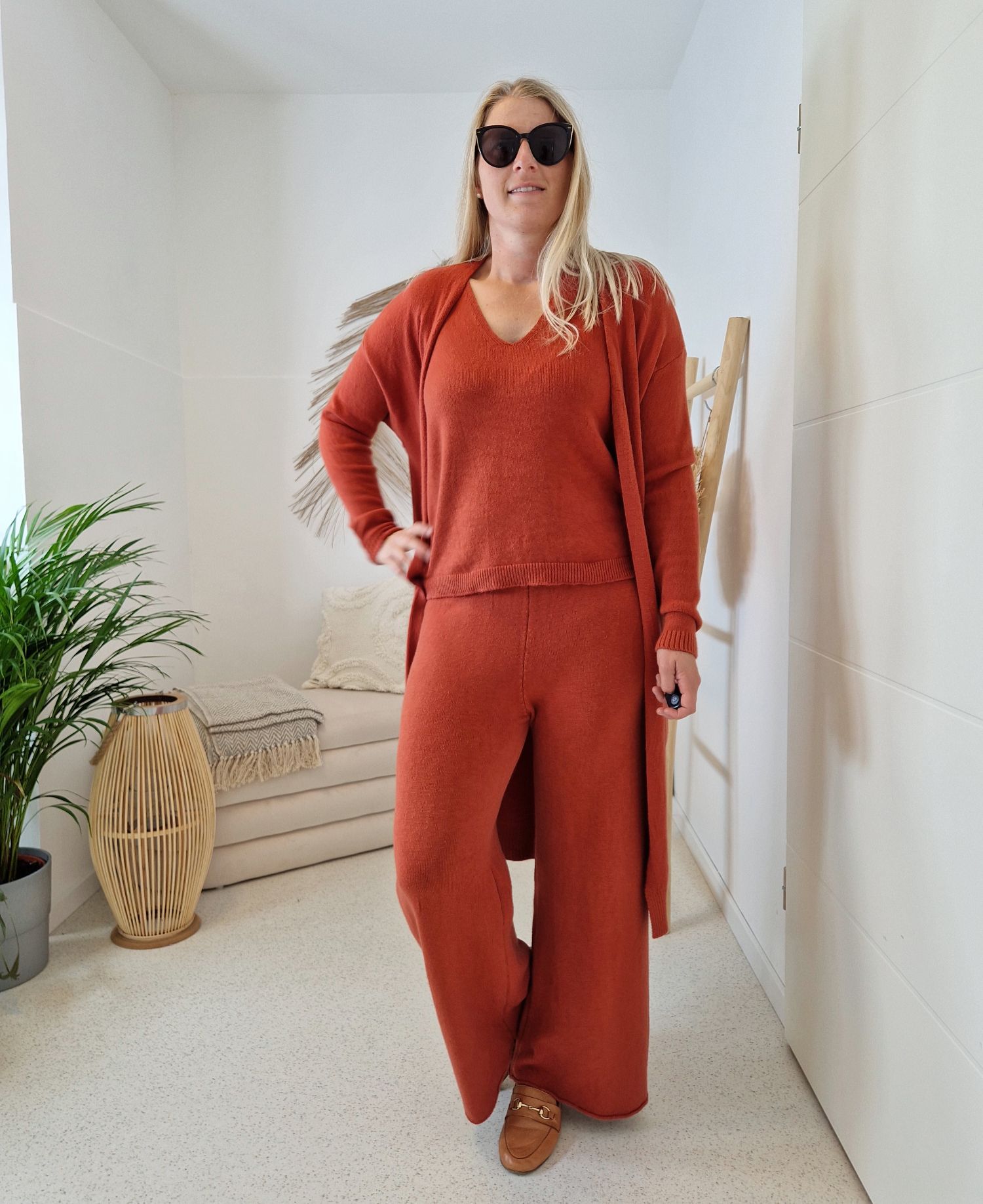3-TEILIGES STRICK SET BEATRICE ROST 36-40 Made in Italy Hose Pullunder Mantel Cardigan 3-TEILIGES STRICK SET BEATRICE ROST 36-40 Made in Italy Hose Pullunder Mantel Cardigan