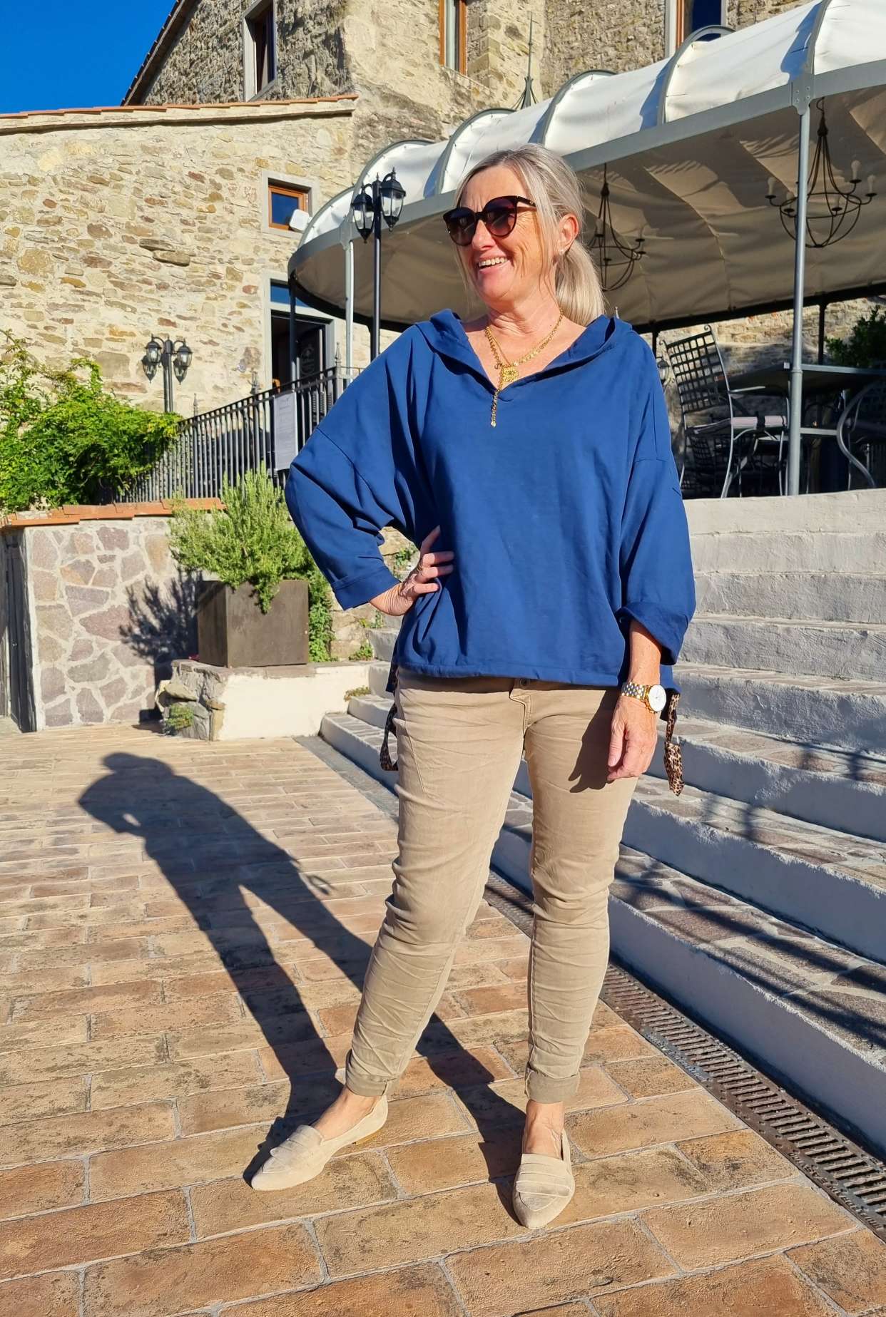 HOODIE NAOMI BLAU Sweater Kapuze Made in Italy 34-42 Longsleeve Pullover LEO Leopard HOODIE NAOMI BLAU Sweater Kapuze Made in Italy 34-42 Longsleeve Pullover LEO Leopard