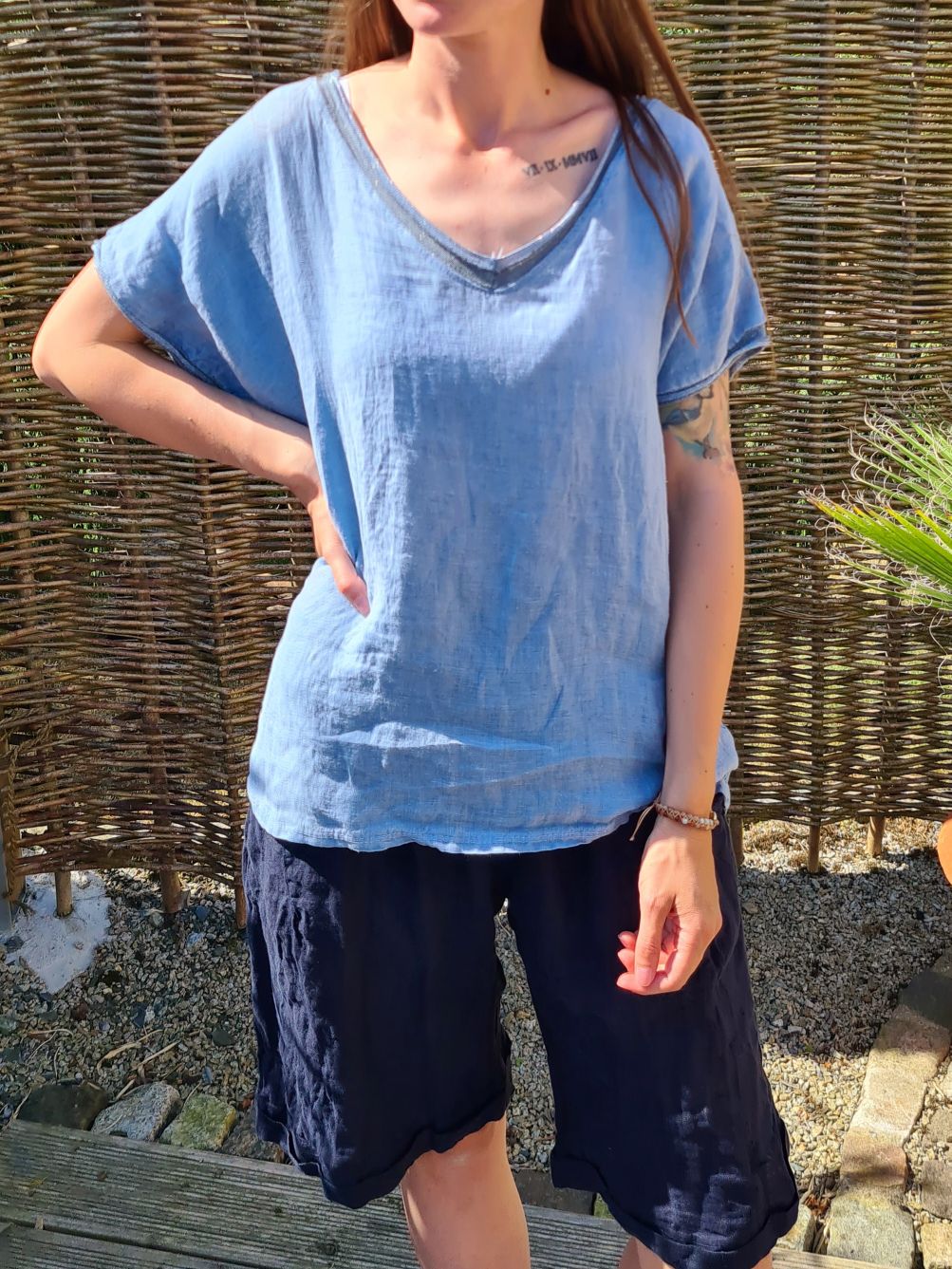 BASIC LINEN SHIRT MERIDA BLAU 34-42 Made in Italy Basic Leinen Kurzarm T-Shirt BASIC LINEN SHIRT MERIDA BLAU 34-42 Made in Italy Basic Leinen Kurzarm T-Shirt